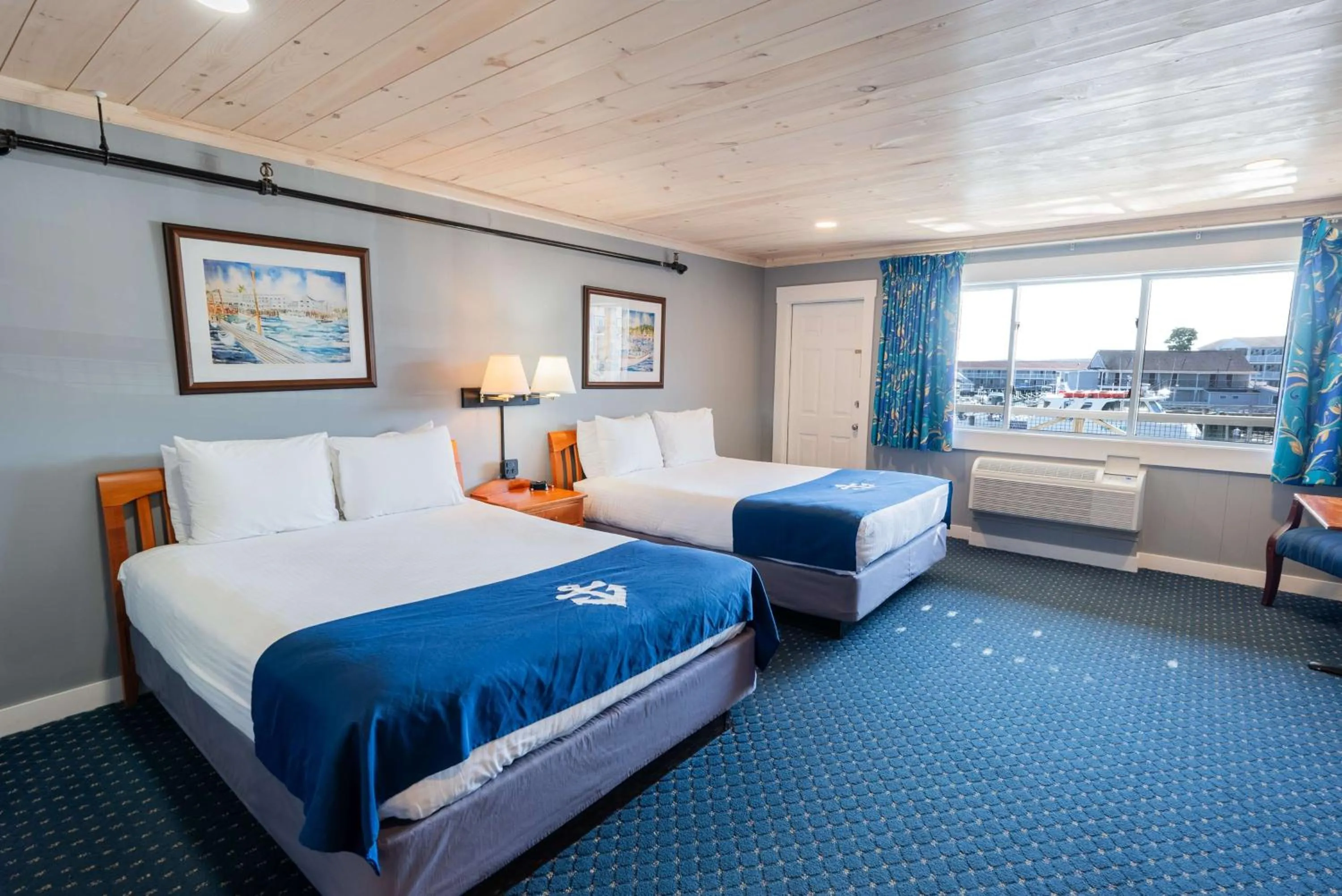 Bedroom, Bed in Fisherman's Wharf Inn