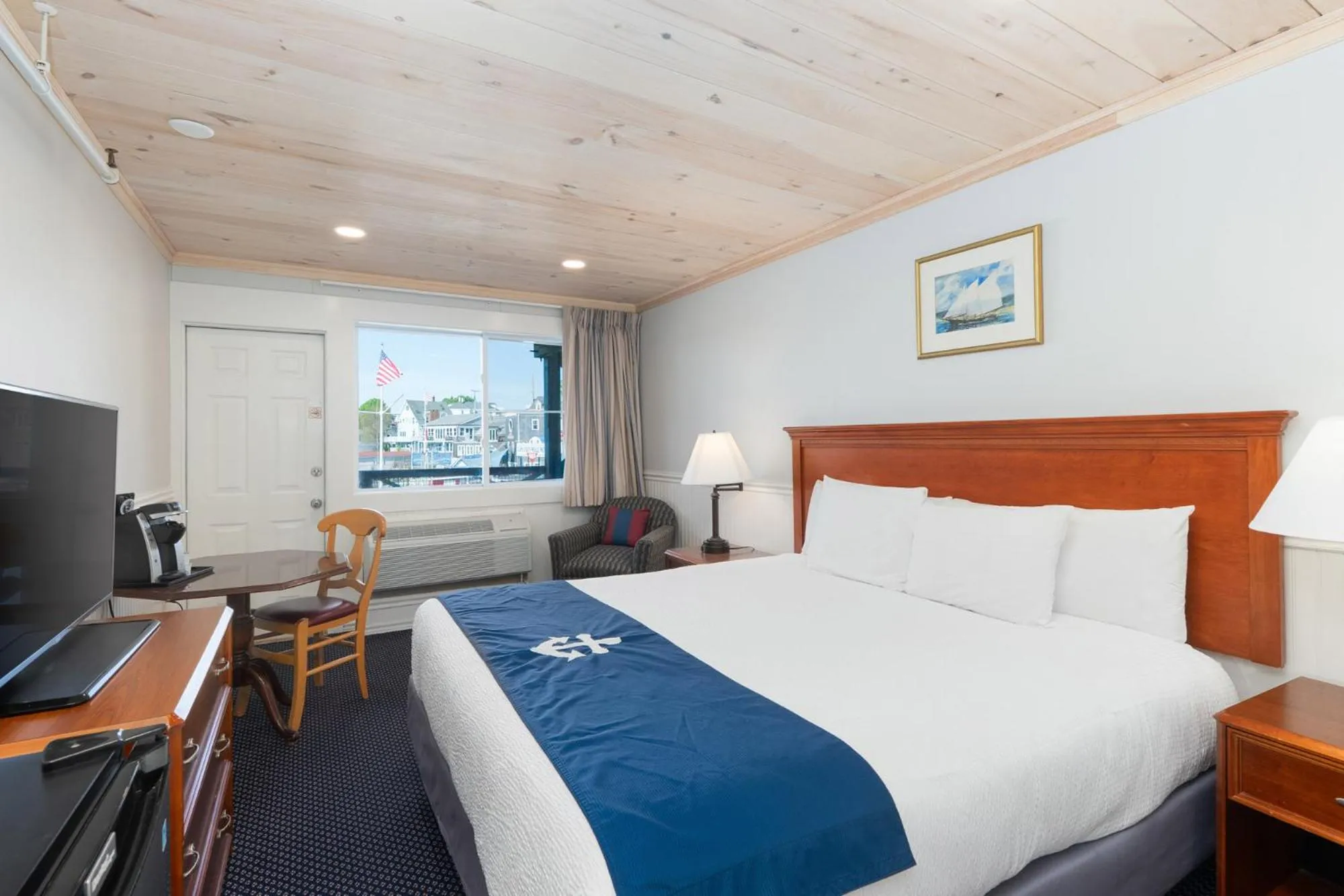 Bedroom, Bed in Fisherman's Wharf Inn