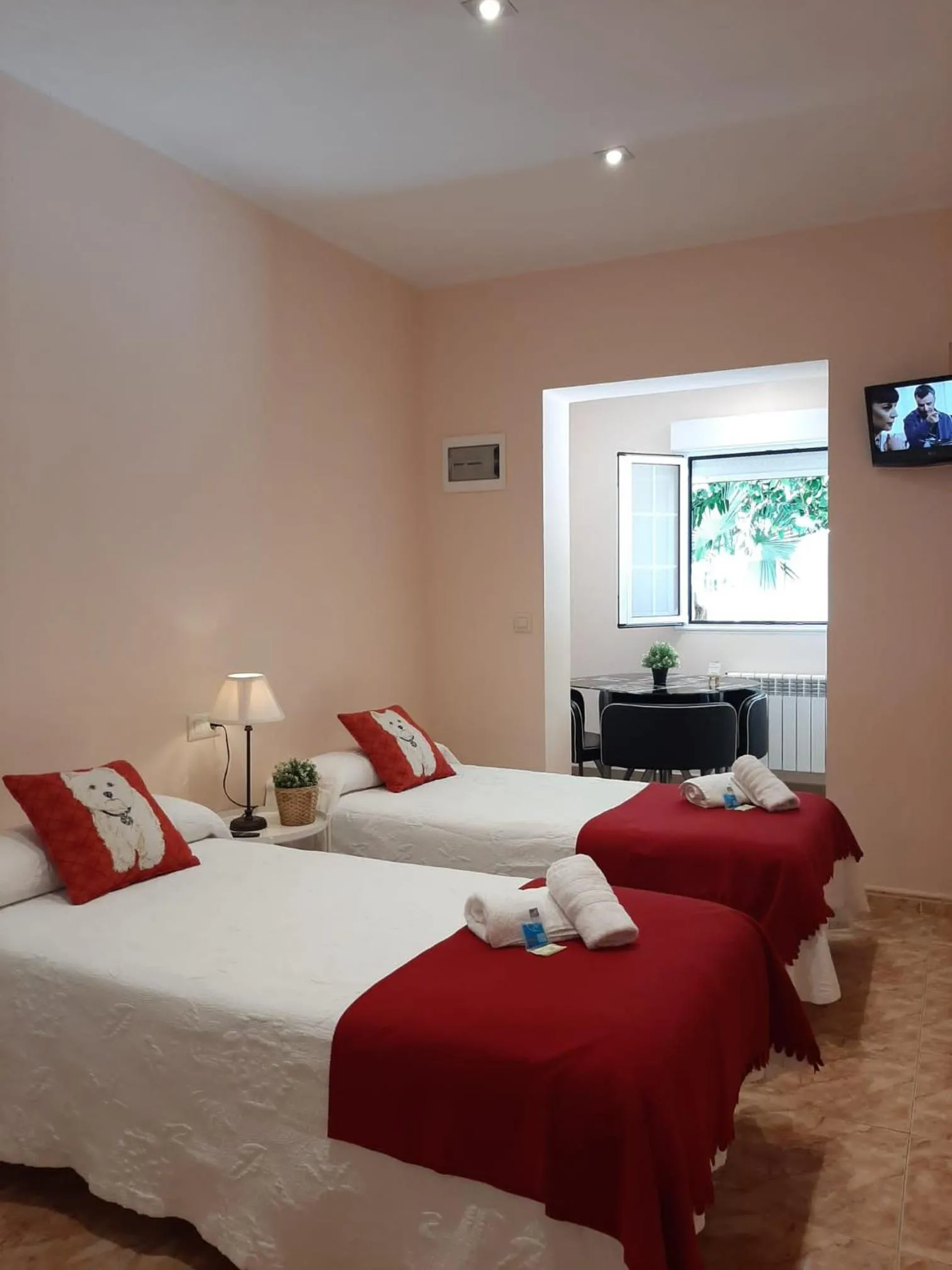 Triple Room in Hotel Alvaro frente Palacio-Museo Selgas