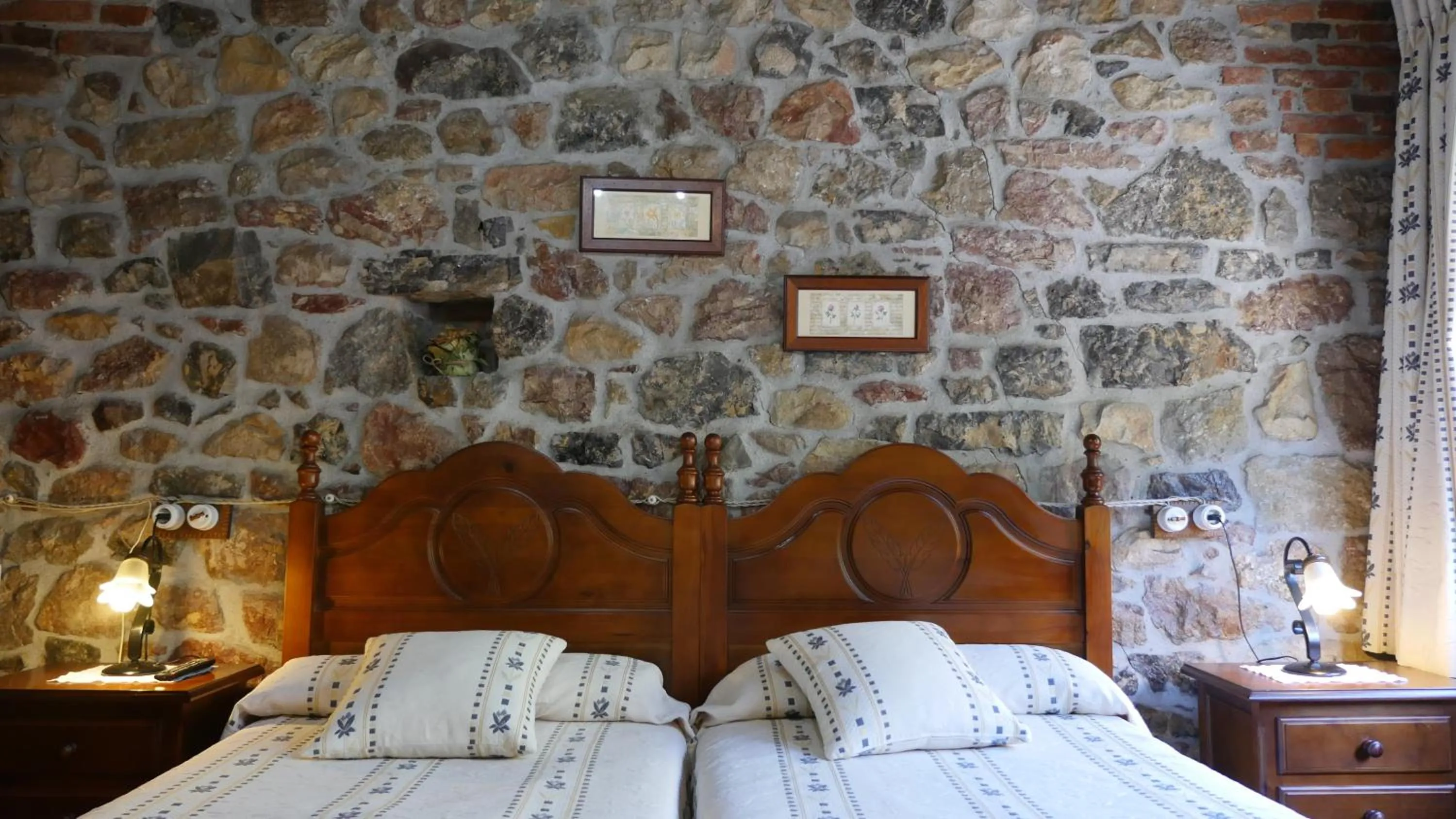 Bed in Hotel Rural Los Texos
