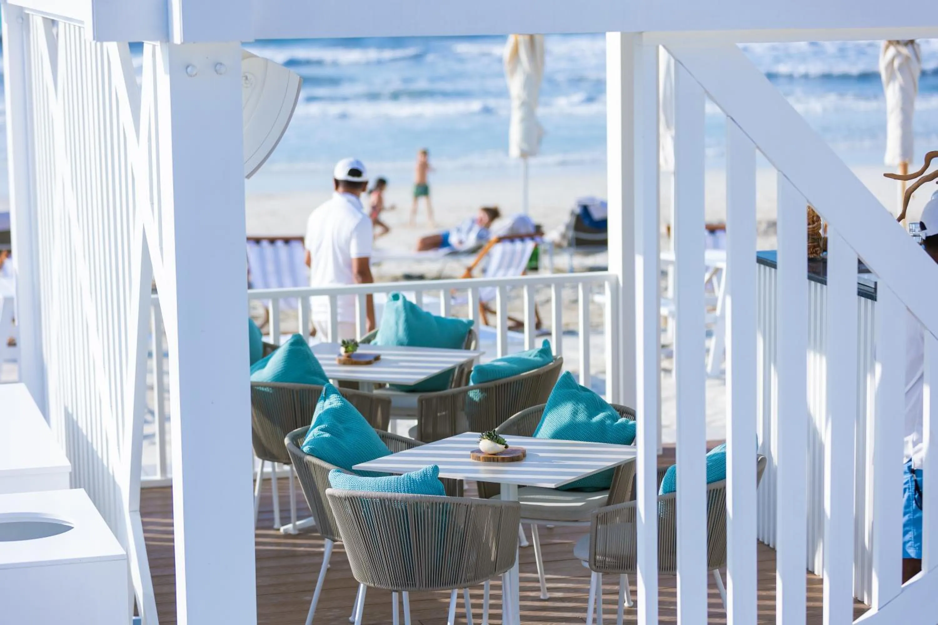 Restaurant/places to eat in Jumeirah Saadiyat Island Abu Dhabi