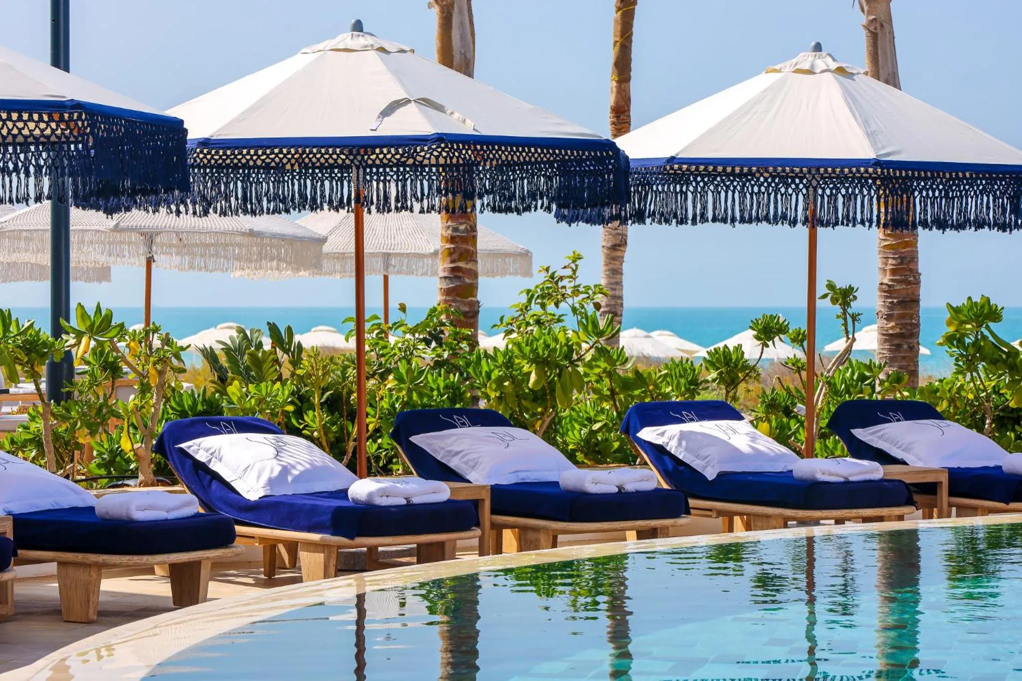 Restaurant/places to eat in Jumeirah Saadiyat Island Abu Dhabi