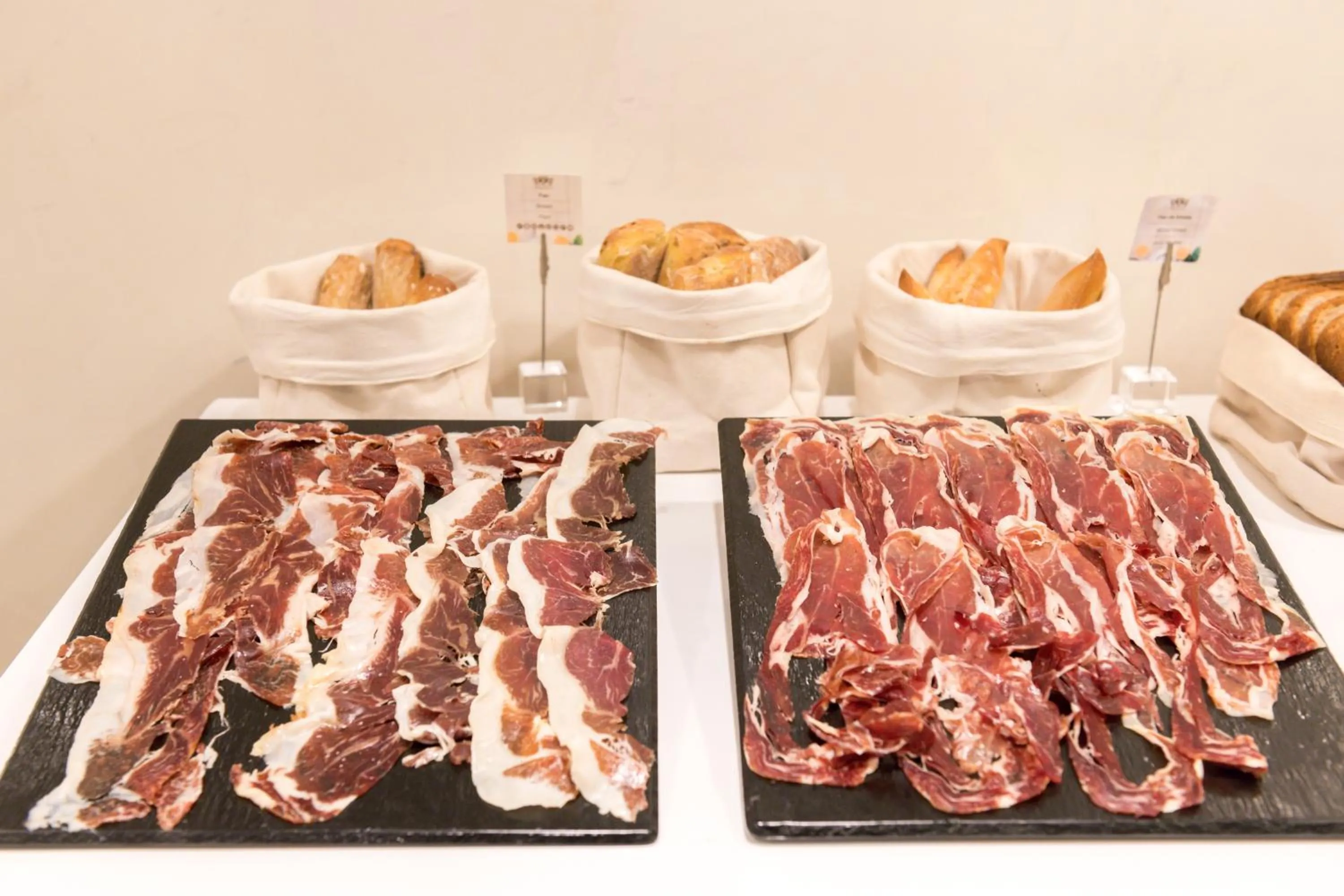 Buffet breakfast in Hotel & Spa Princesa Munia