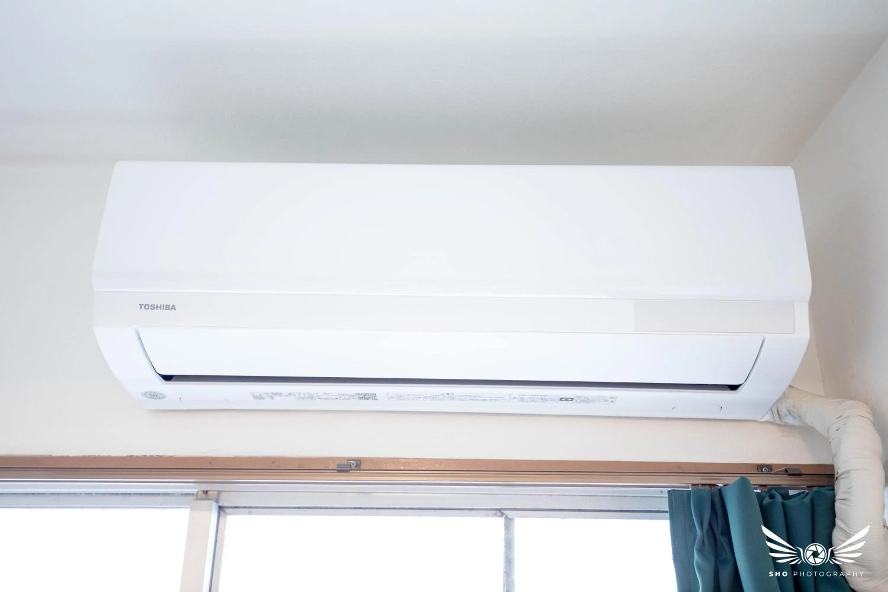 air conditioner in Hakata apartment