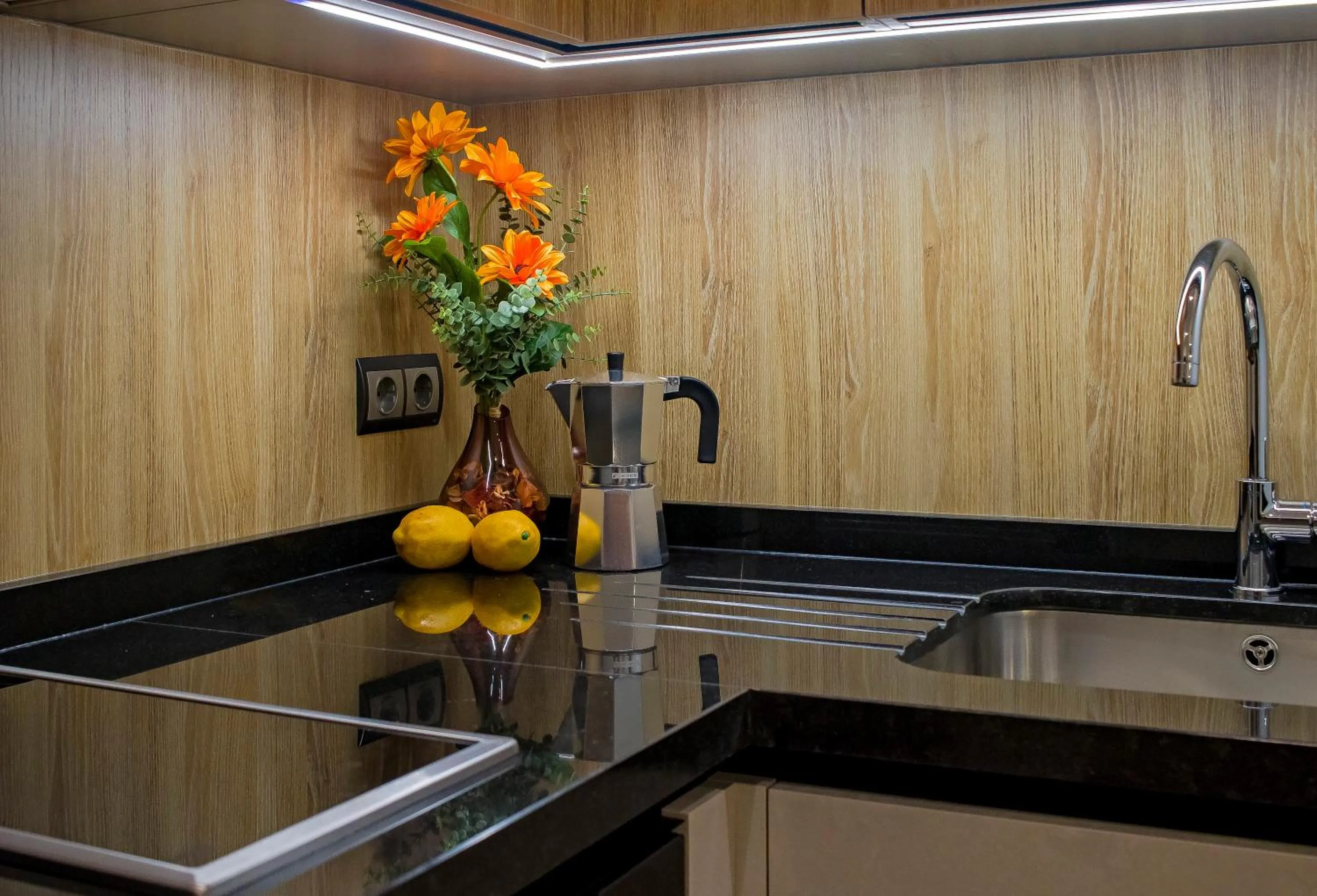 kitchen in Apartamentos Suites Oficentro Original