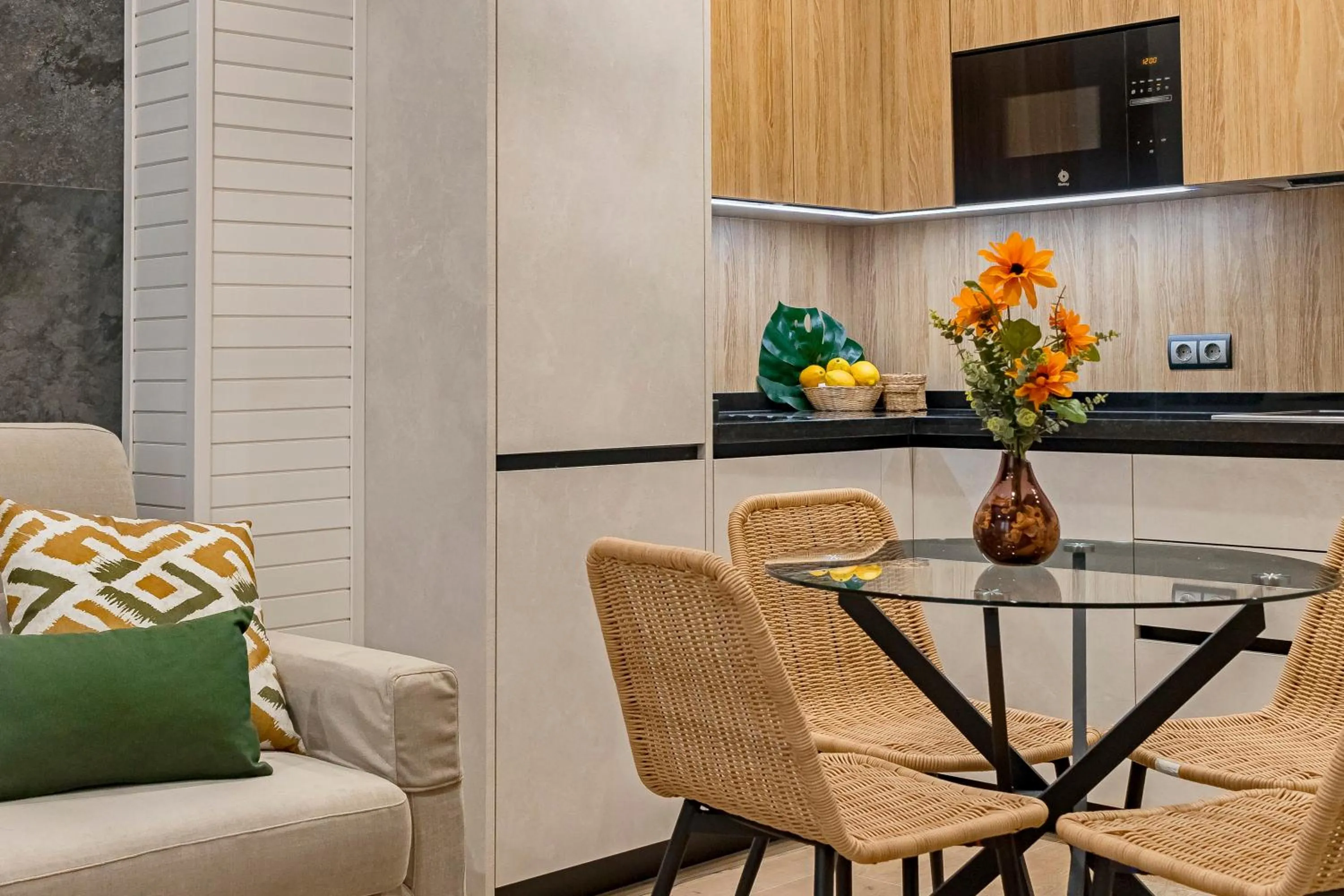 kitchen in Apartamentos Suites Oficentro Original