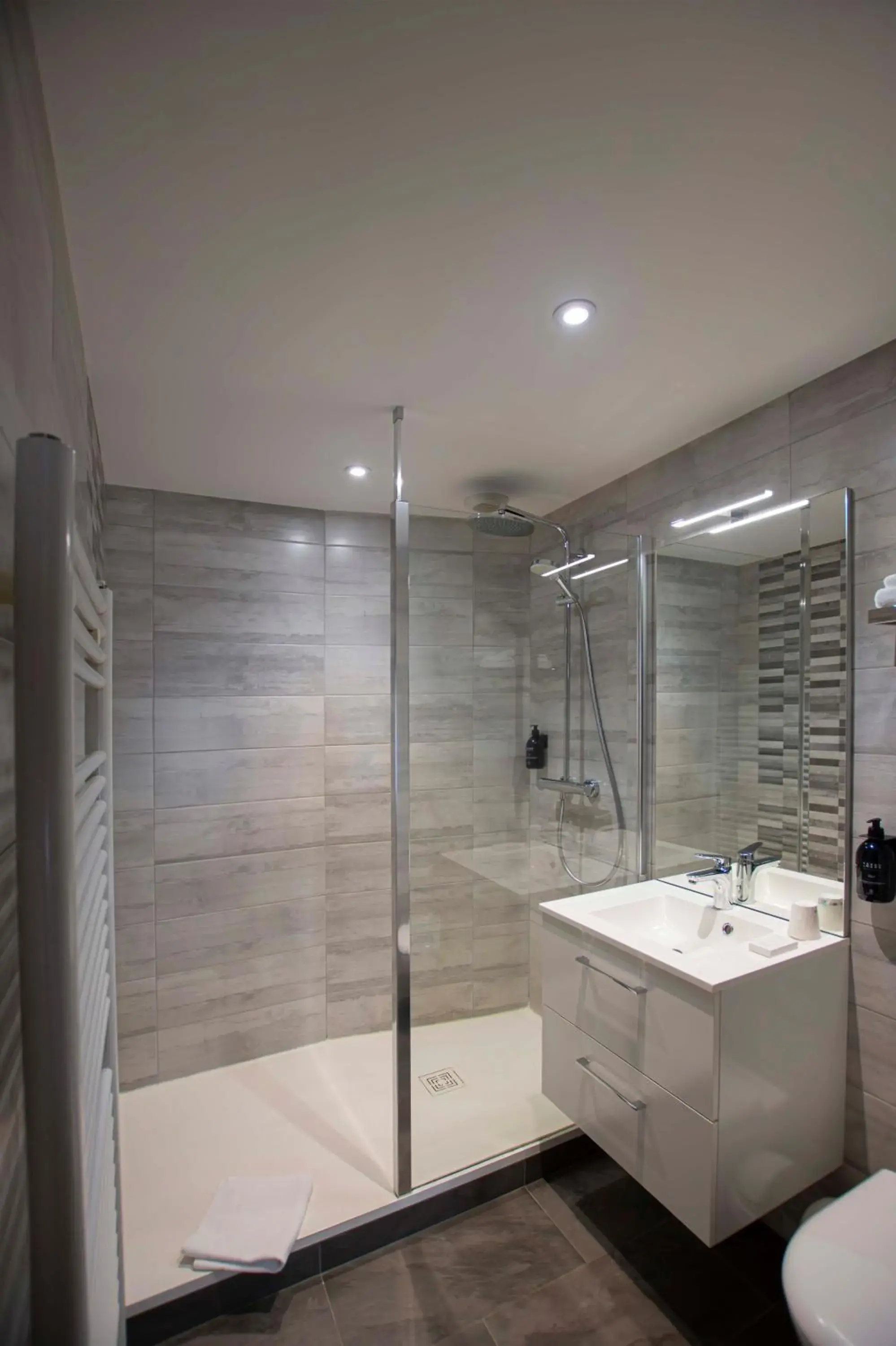 Double or Twin Room in Domaine de la Plagnette Double or Twin Room in Domaine de la Plagnette