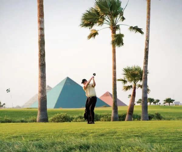 Golfcourse in Moody Gardens Hotel Spa and Convention Center