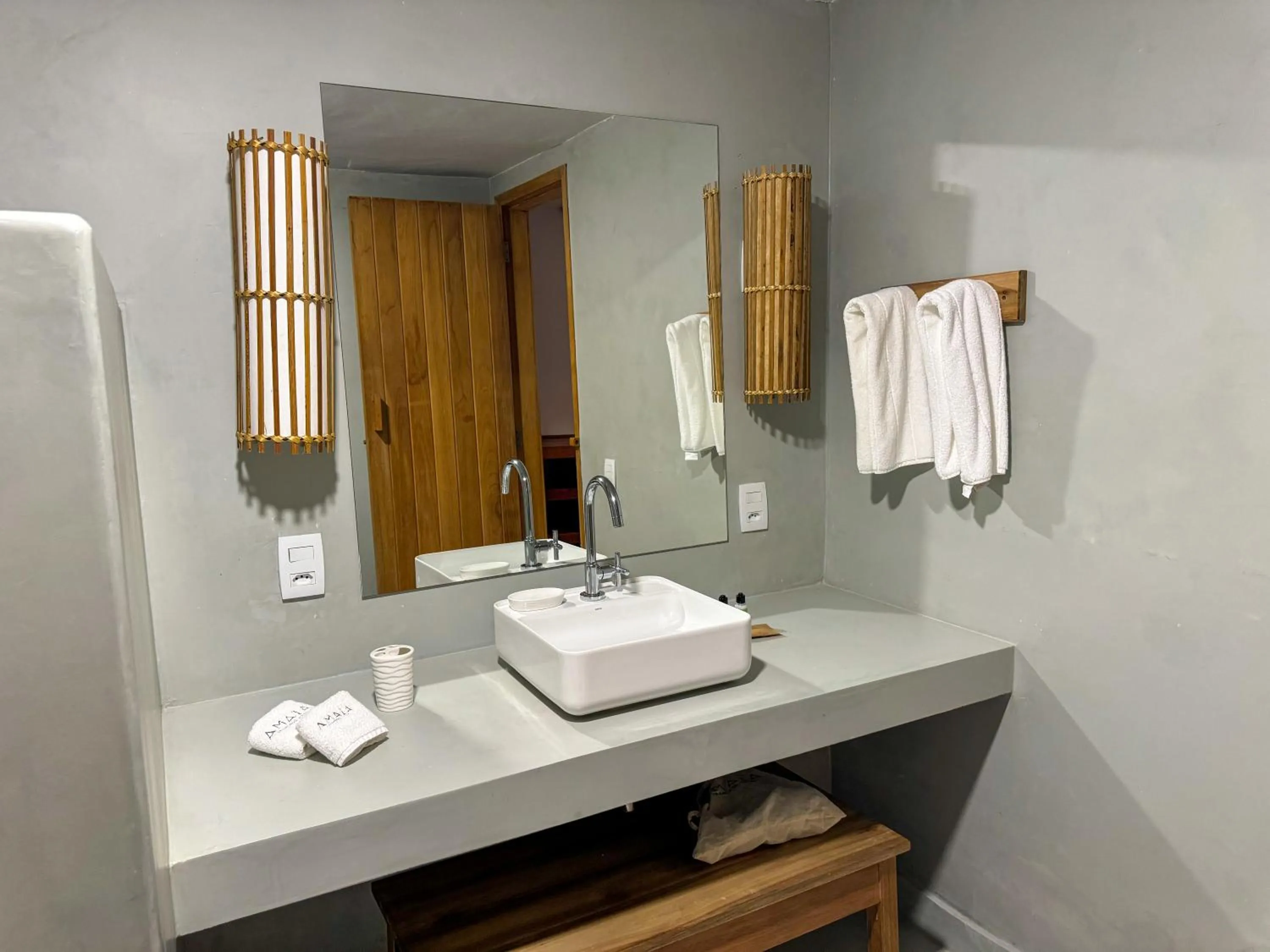 Bathroom in Amaia Trancoso Hotel