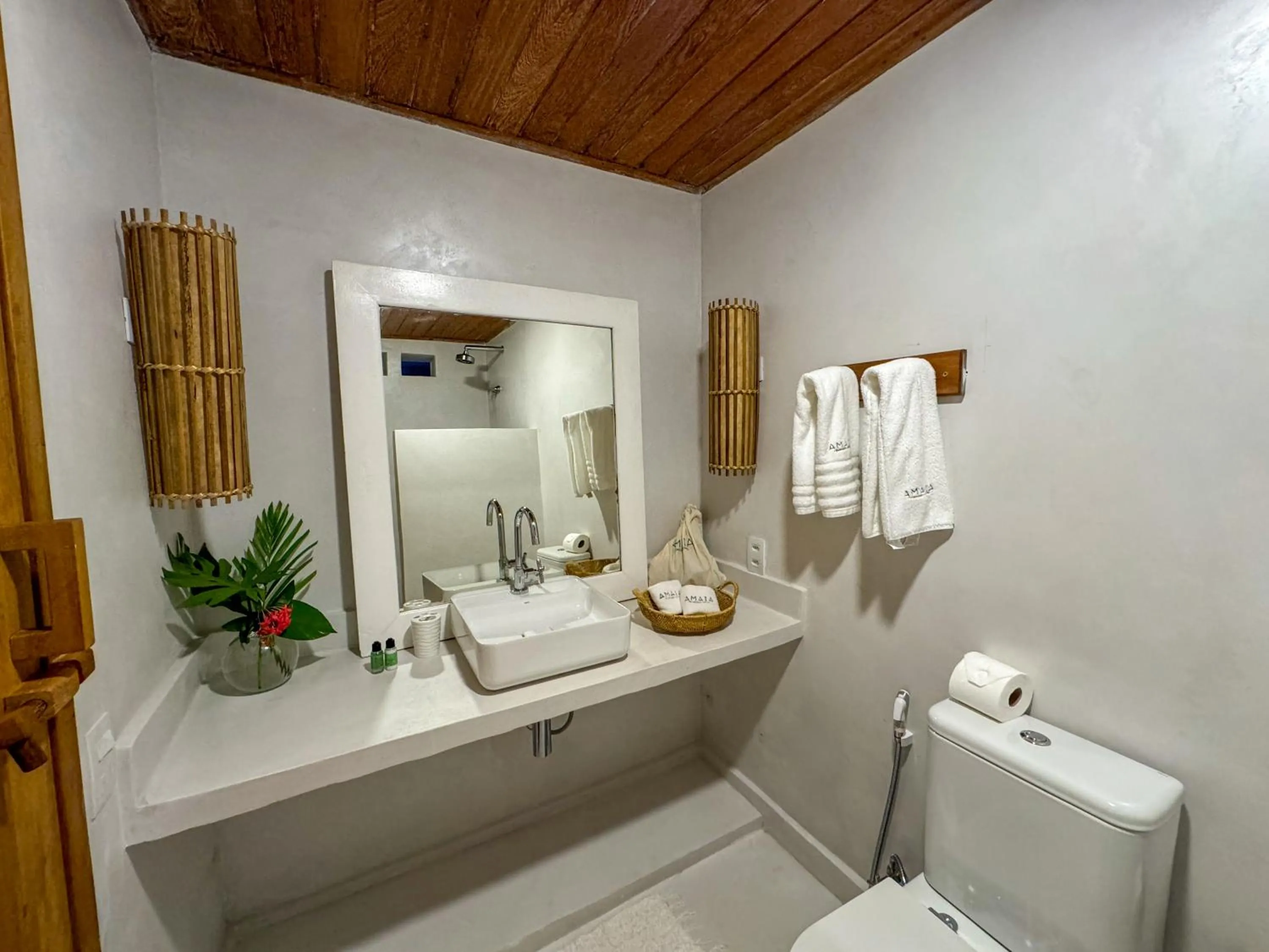 Bathroom in Amaia Trancoso Hotel