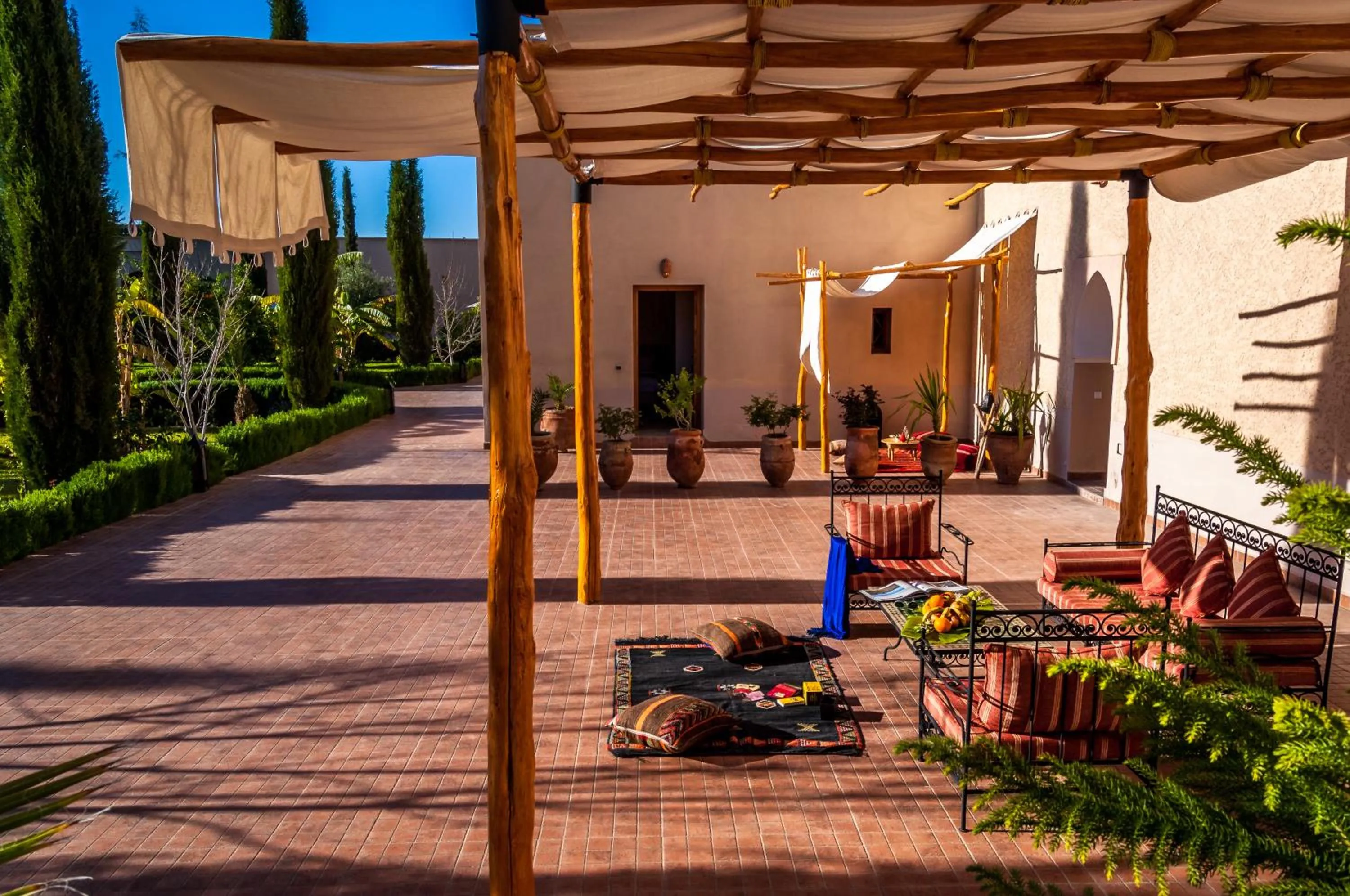 Garden view in Riad Sougtani