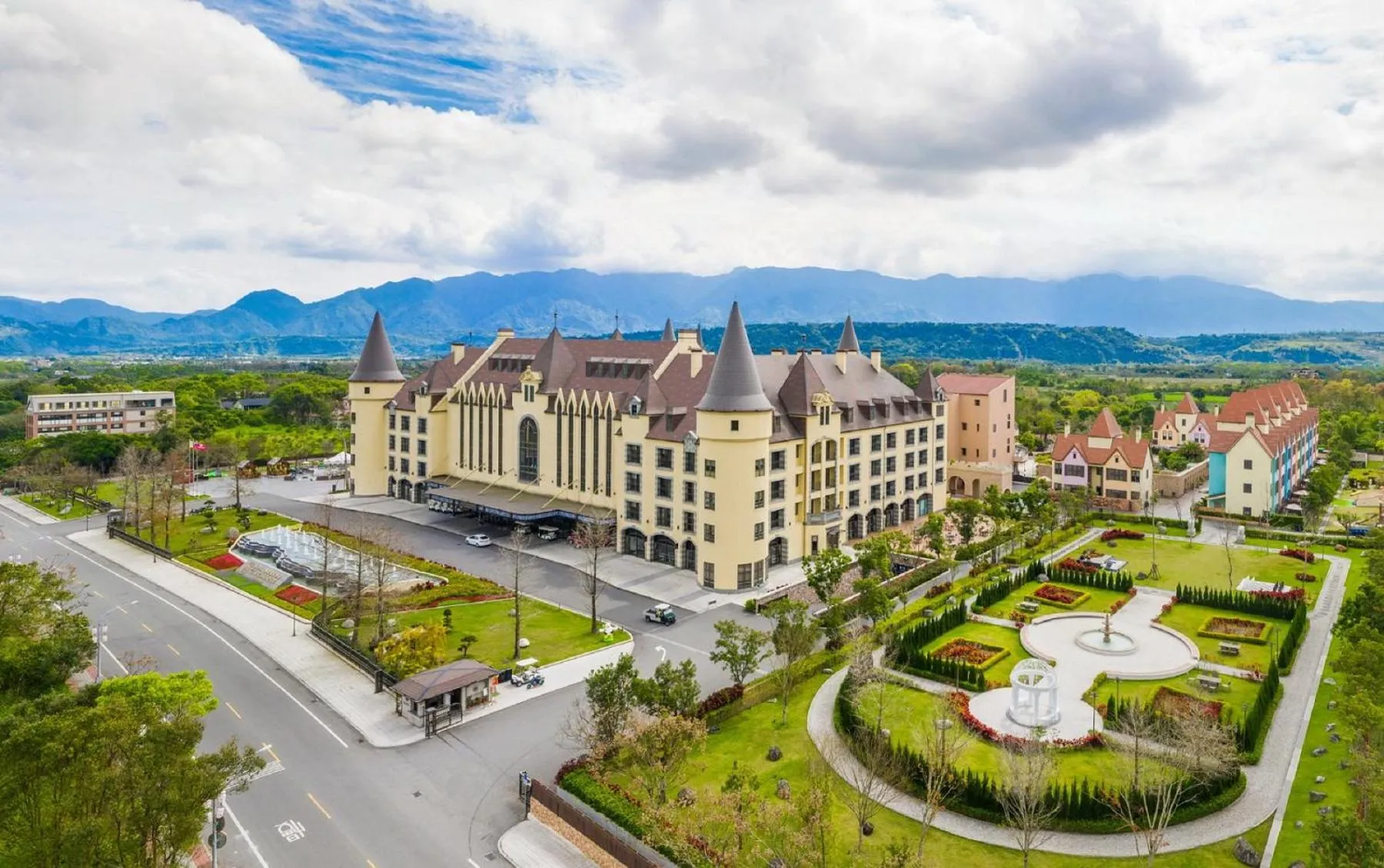 Grand Cosmos Resort Ruisui Hualien