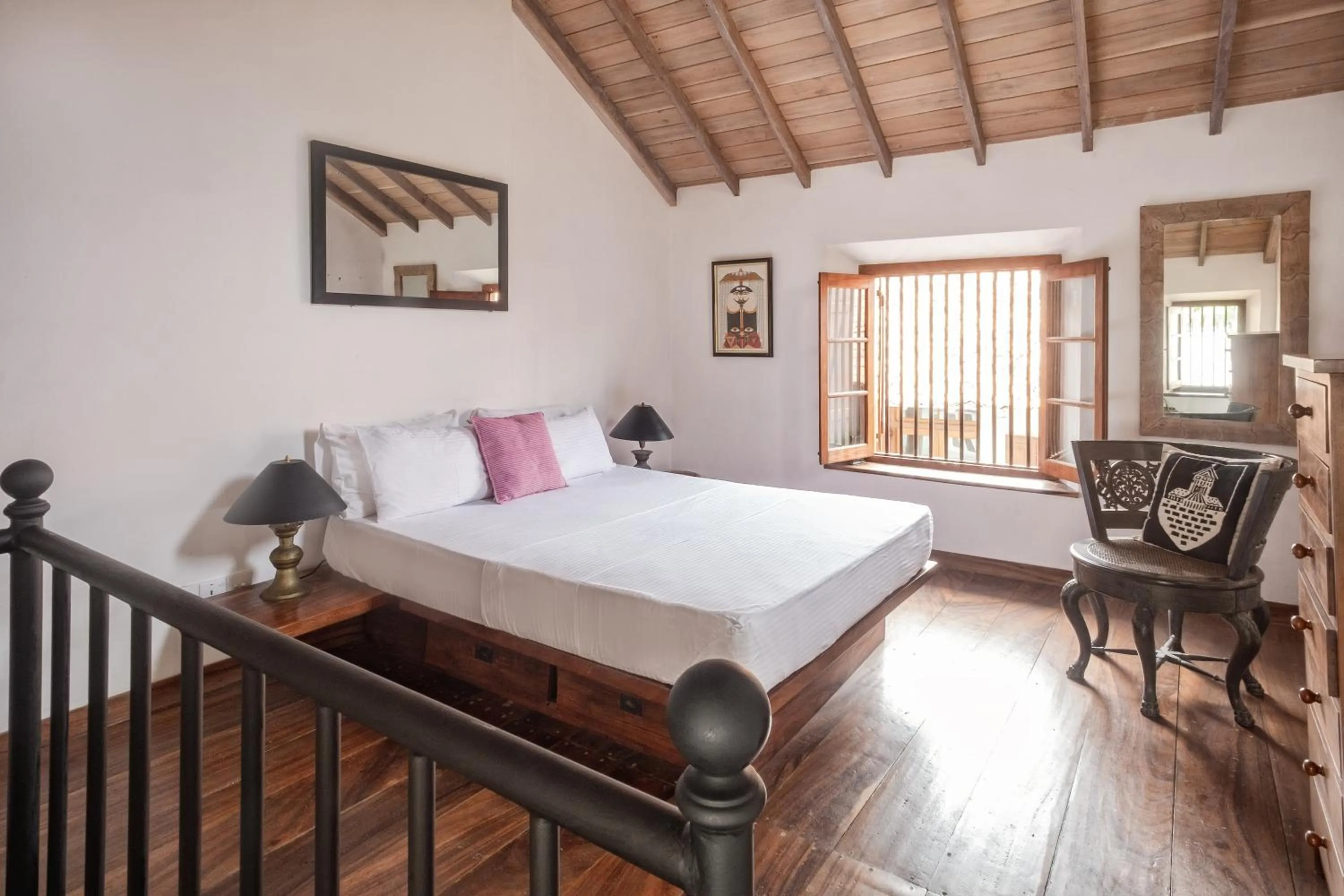 Photo of the whole room, Bed in 50 CHURCH STREET - GALLE FORT