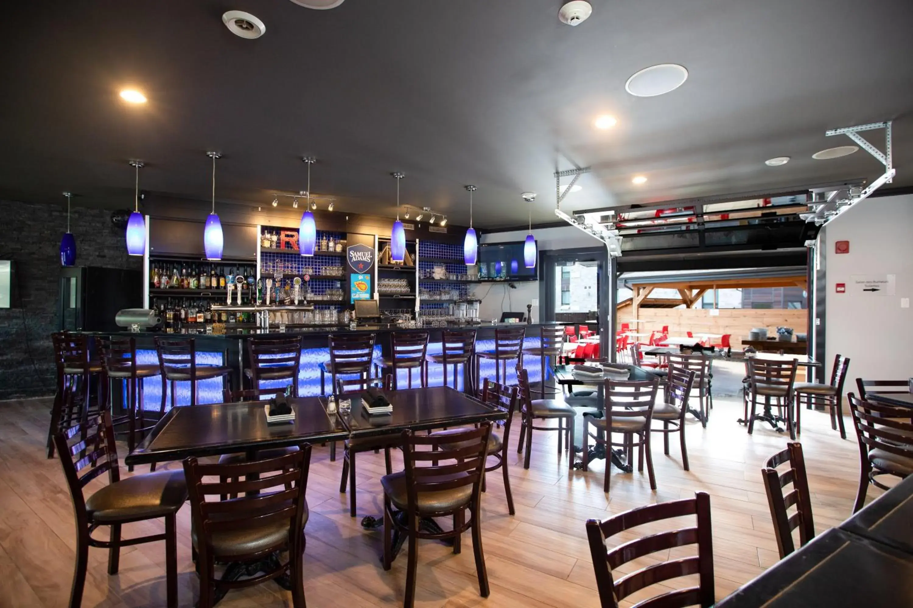 Lounge or bar in Hotel V Lounge or bar in Hotel V