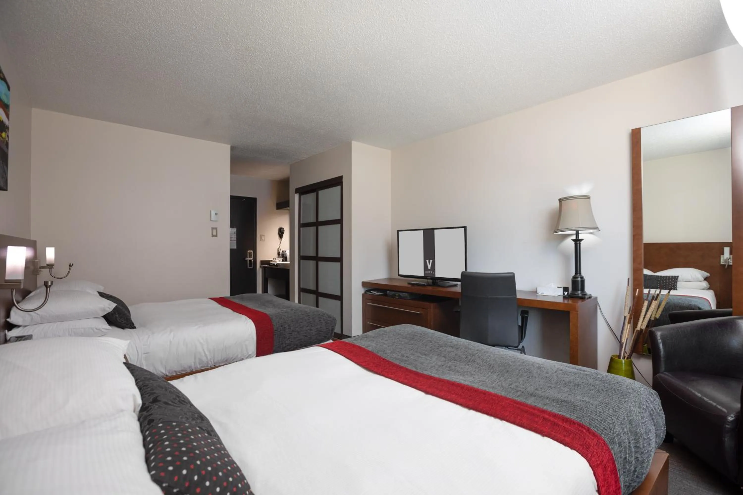 Bedroom, Bed in Hotel V