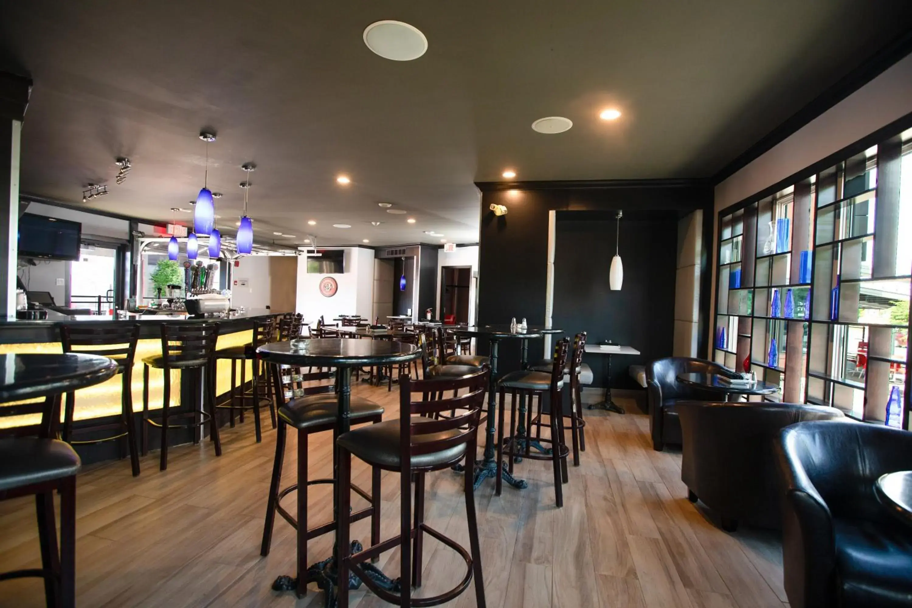 Lounge or bar in Hotel V Lounge or bar in Hotel V