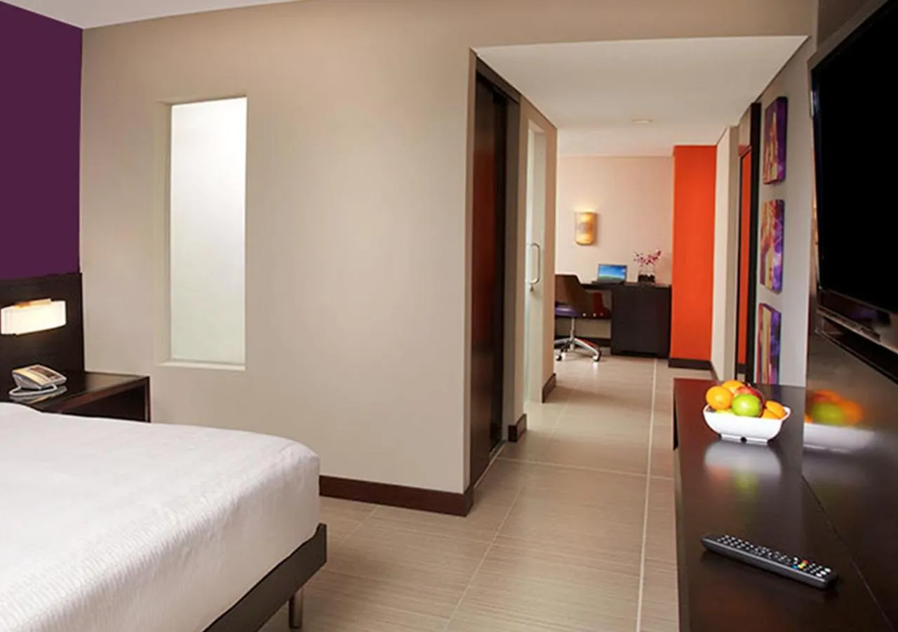 Photo of the whole room, Bed in Megapolis Hotel Panama