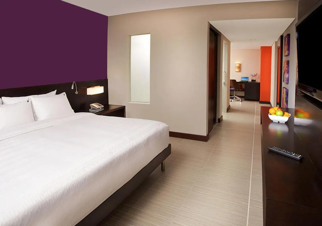 Photo of the whole room, Bed in Megapolis Hotel Panama