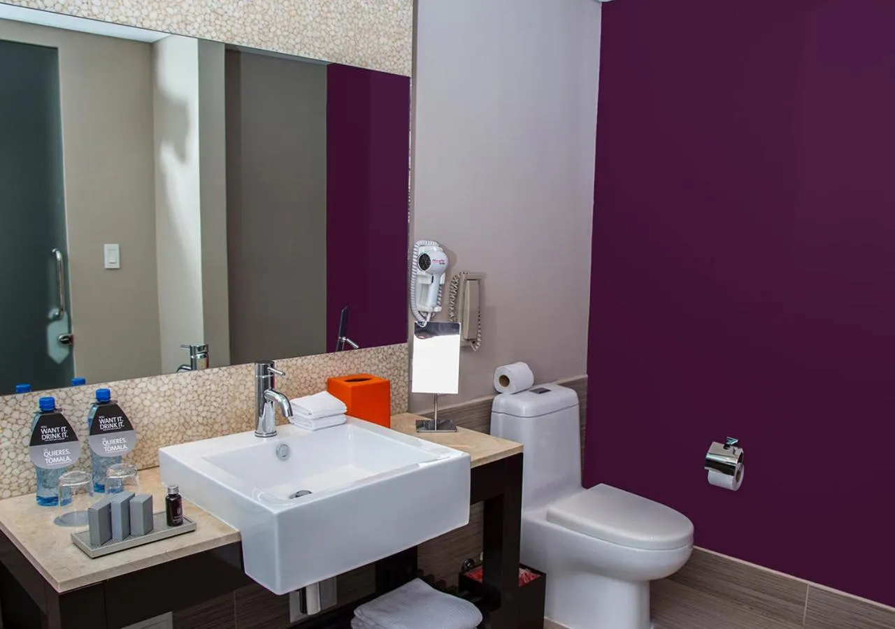 Bathroom in Megapolis Hotel Panama