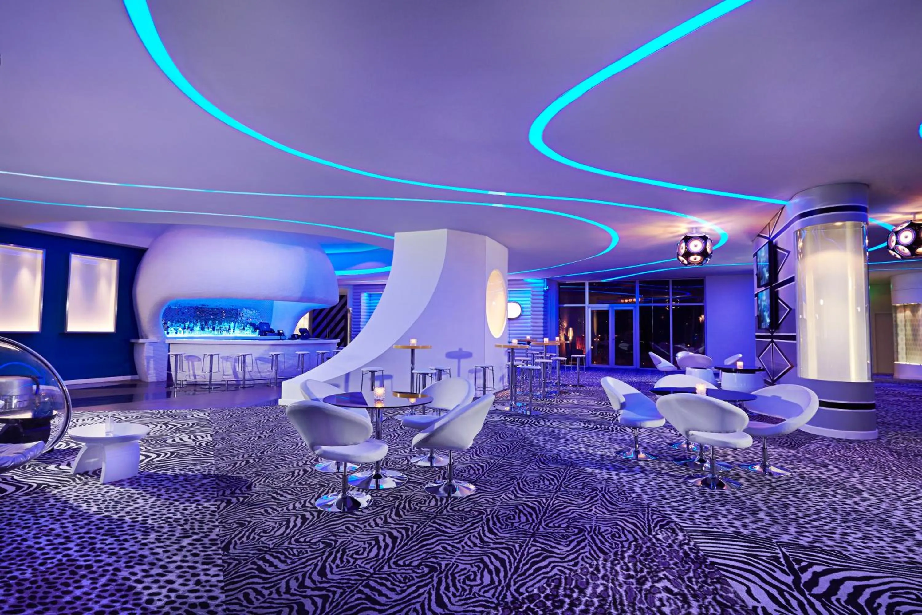 Lounge or bar in Megapolis Hotel Panama