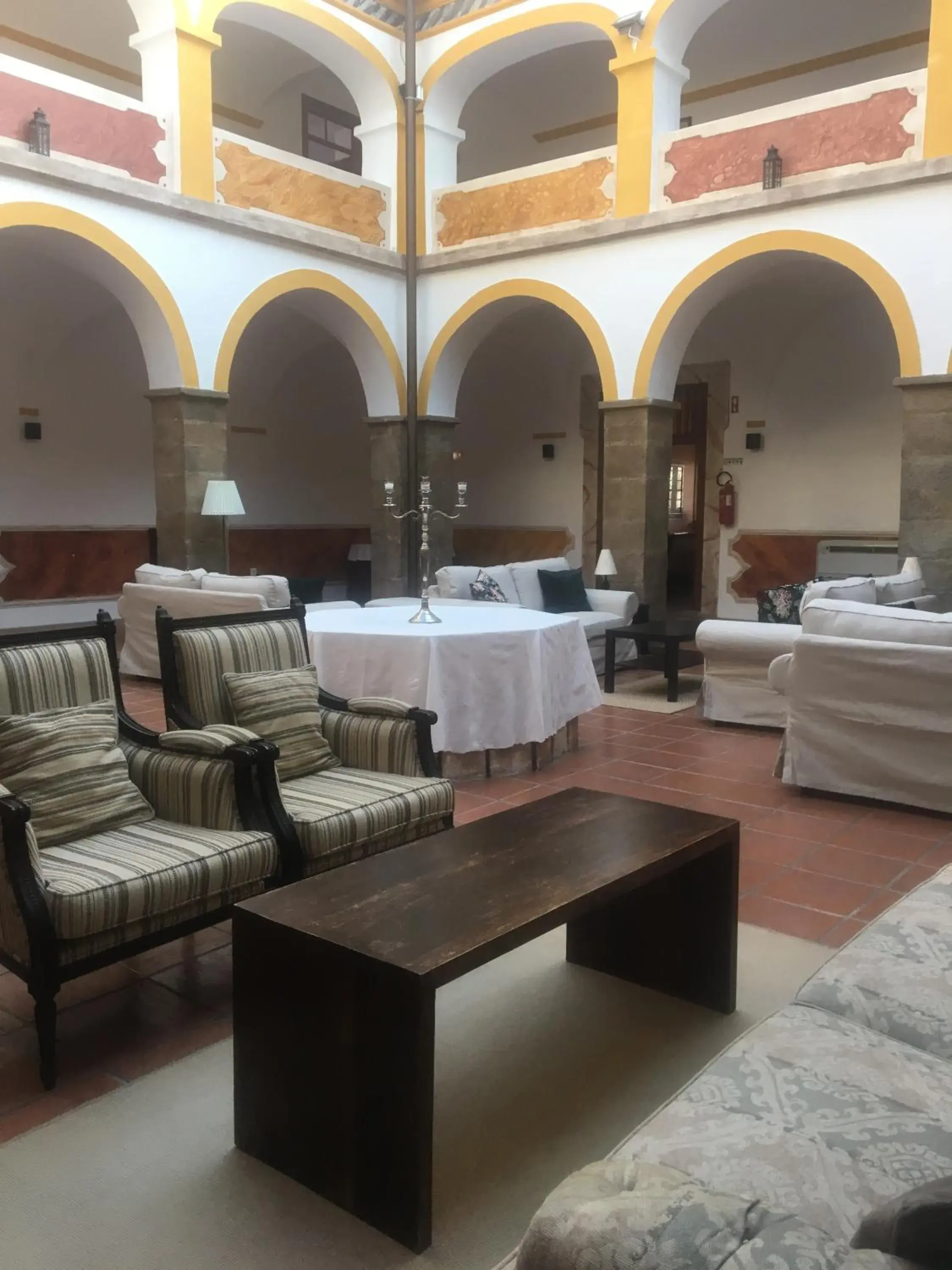 Lounge or bar in Hotel Convento D'Alter by Asite Hotels Lounge or bar in Hotel Convento D'Alter by Asite Hotels
