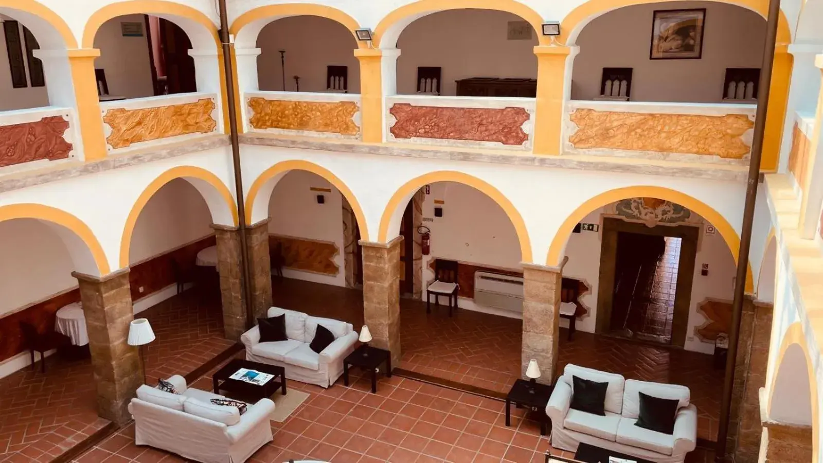 Lounge or bar in Hotel Convento D'Alter by Asite Hotels Lounge or bar in Hotel Convento D'Alter by Asite Hotels