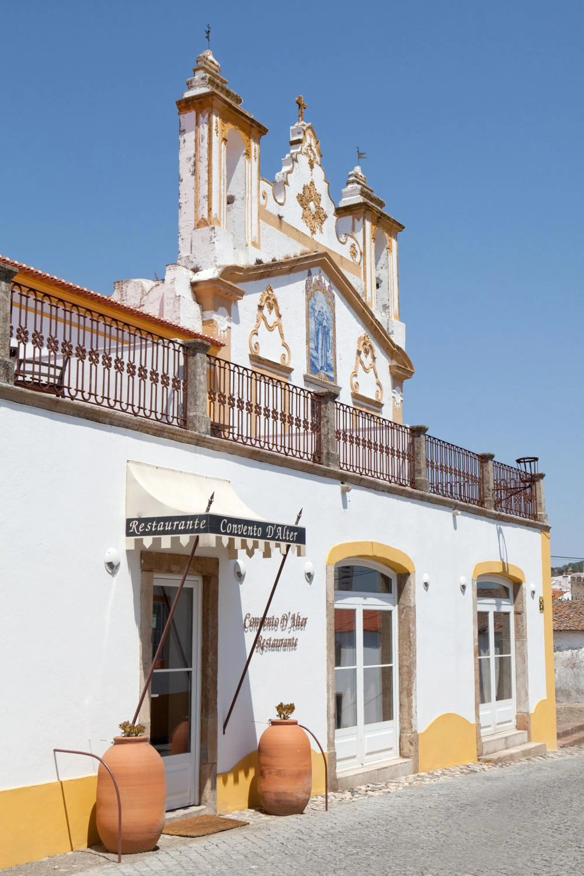 Facade/entrance in Hotel Convento D'Alter by Asite Hotels