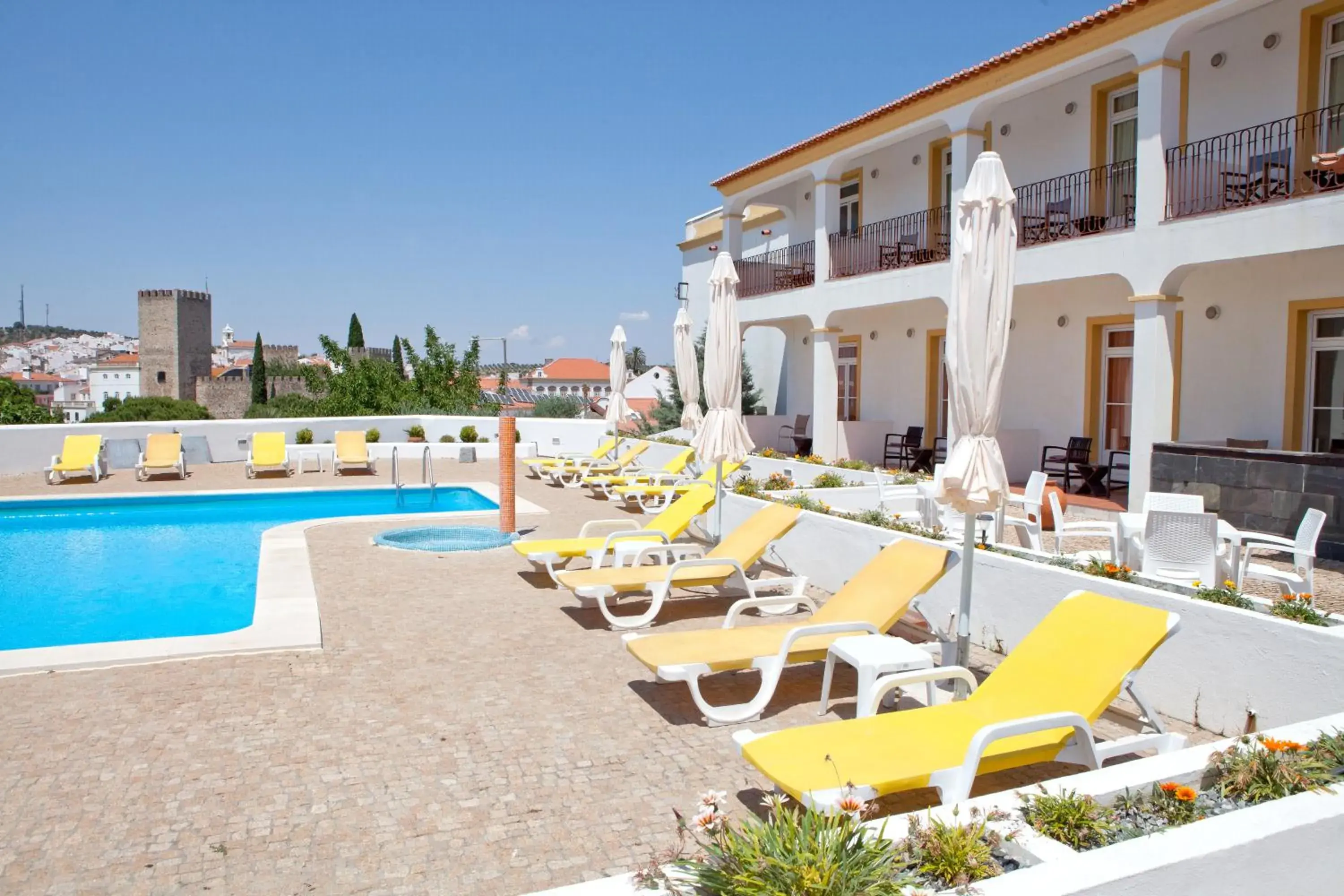 Swimming pool in Hotel Convento D'Alter by Asite Hotels Swimming pool in Hotel Convento D'Alter by Asite Hotels