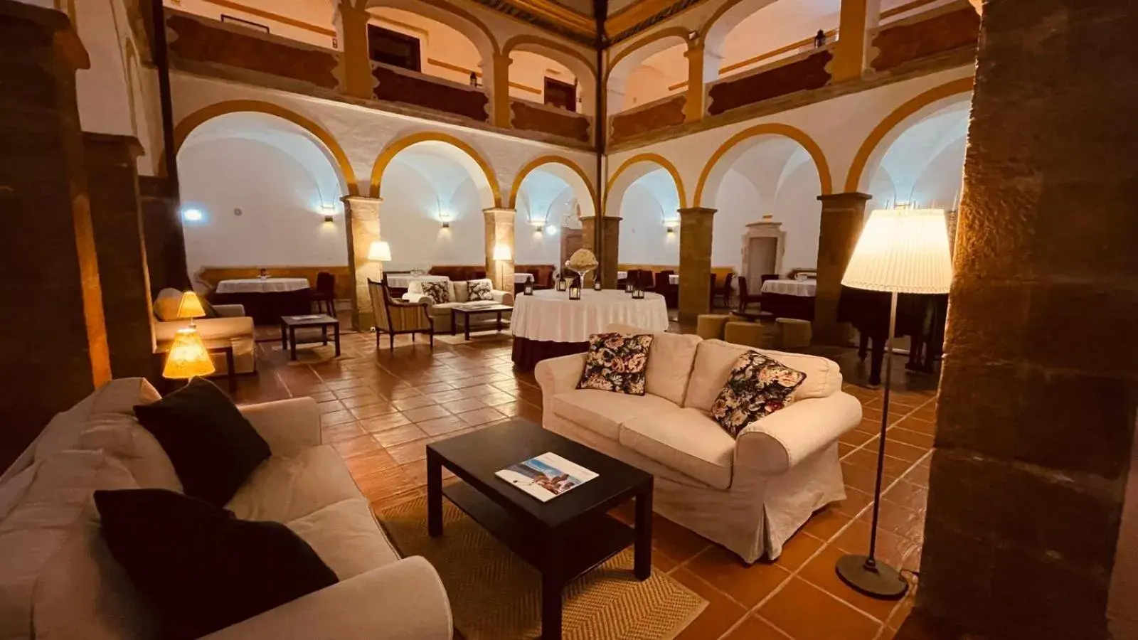 Lounge or bar in Hotel Convento D'Alter by Asite Hotels Lounge or bar in Hotel Convento D'Alter by Asite Hotels