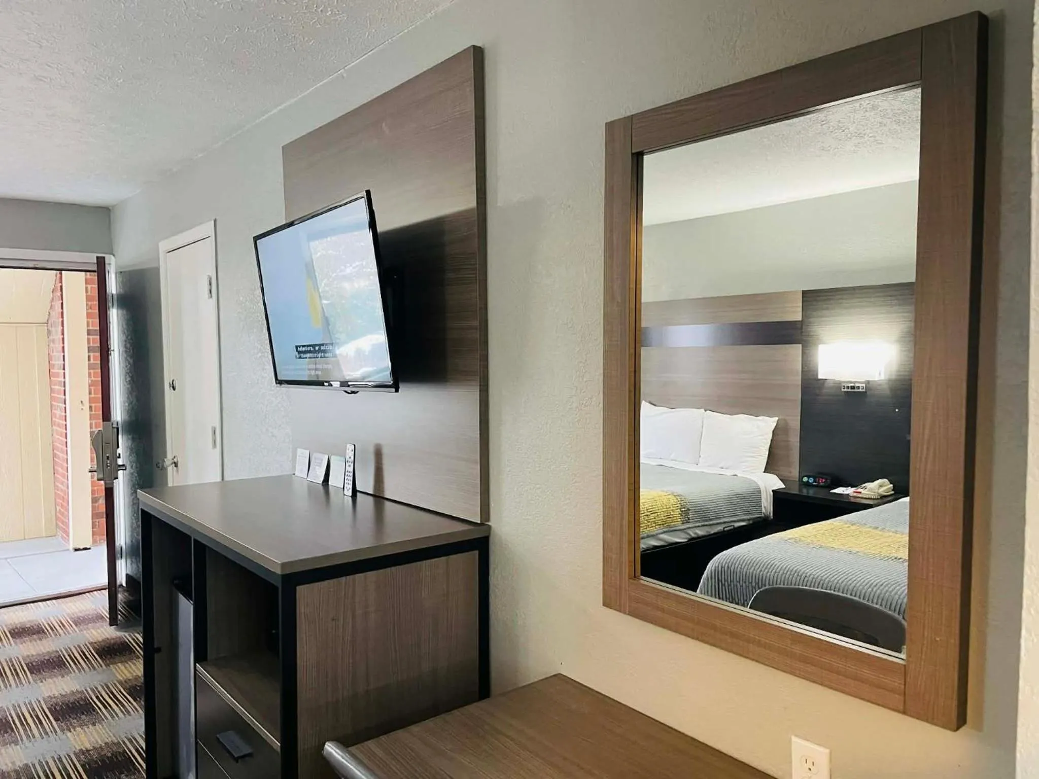 Bed in Travelodge by Wyndham Sellersburg