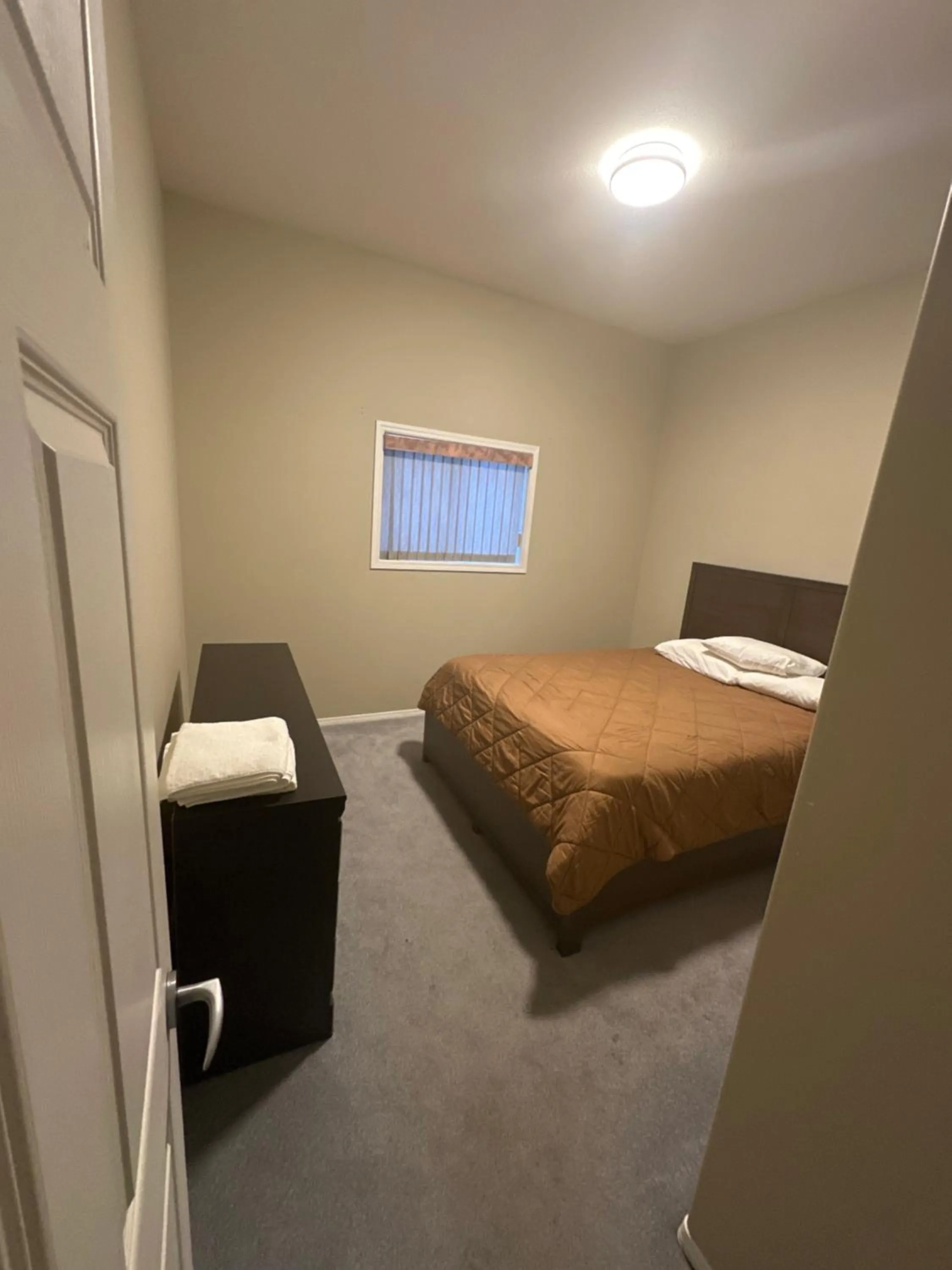 Bed in Apple Tree Inn