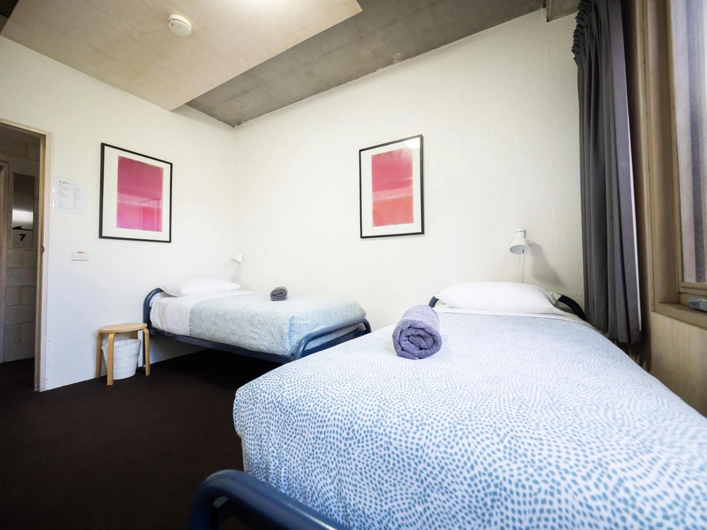 Bed in YHA Apollo Bay Eco