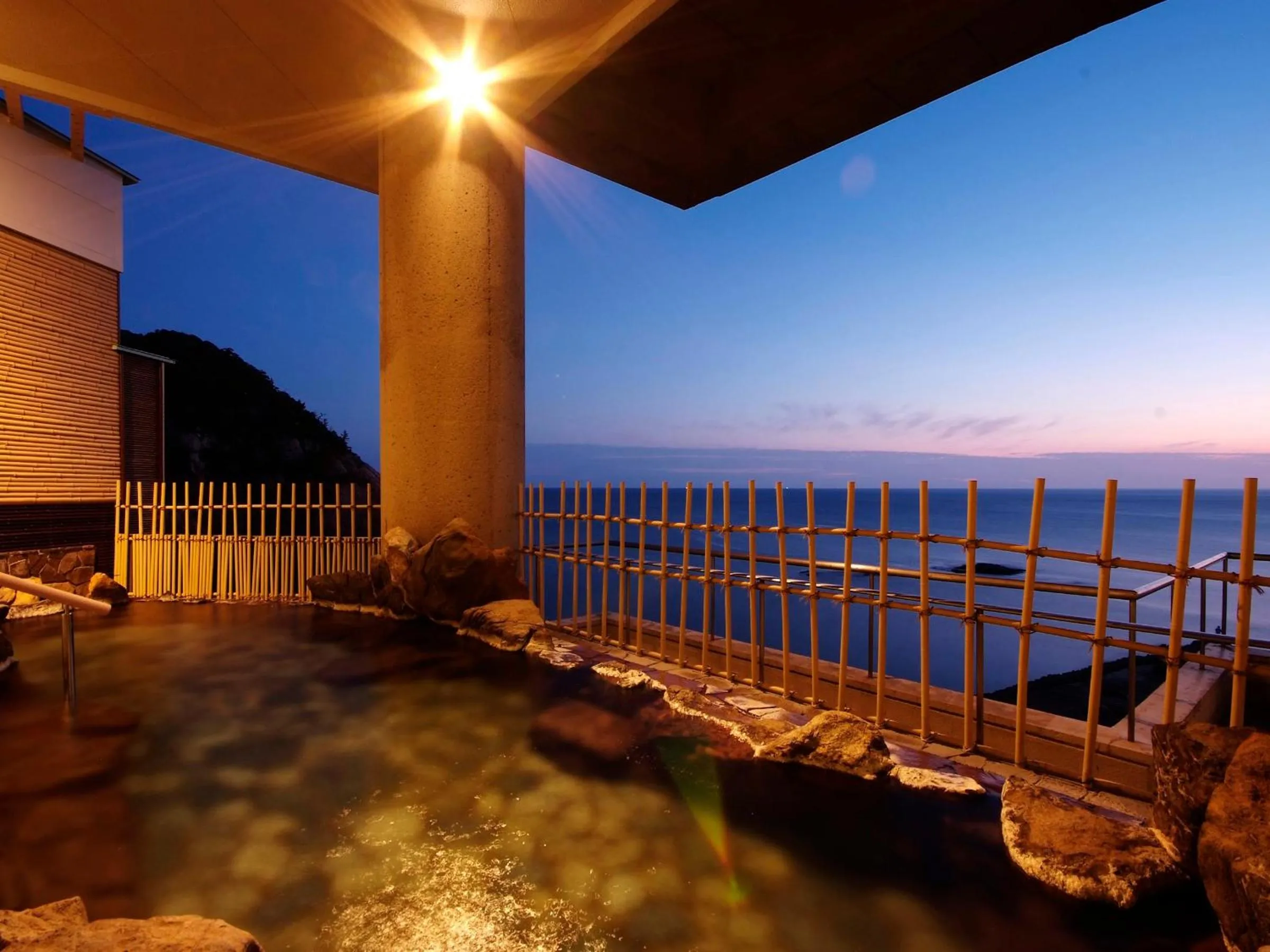 Hot Spring Bath in Hotel Kinparo