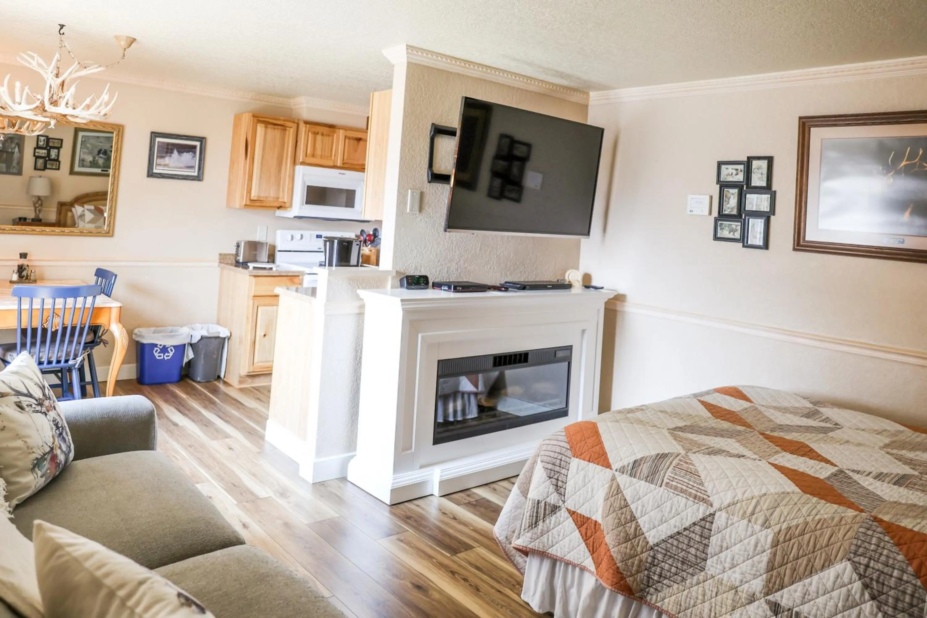 Yellowstone Gateway Inn