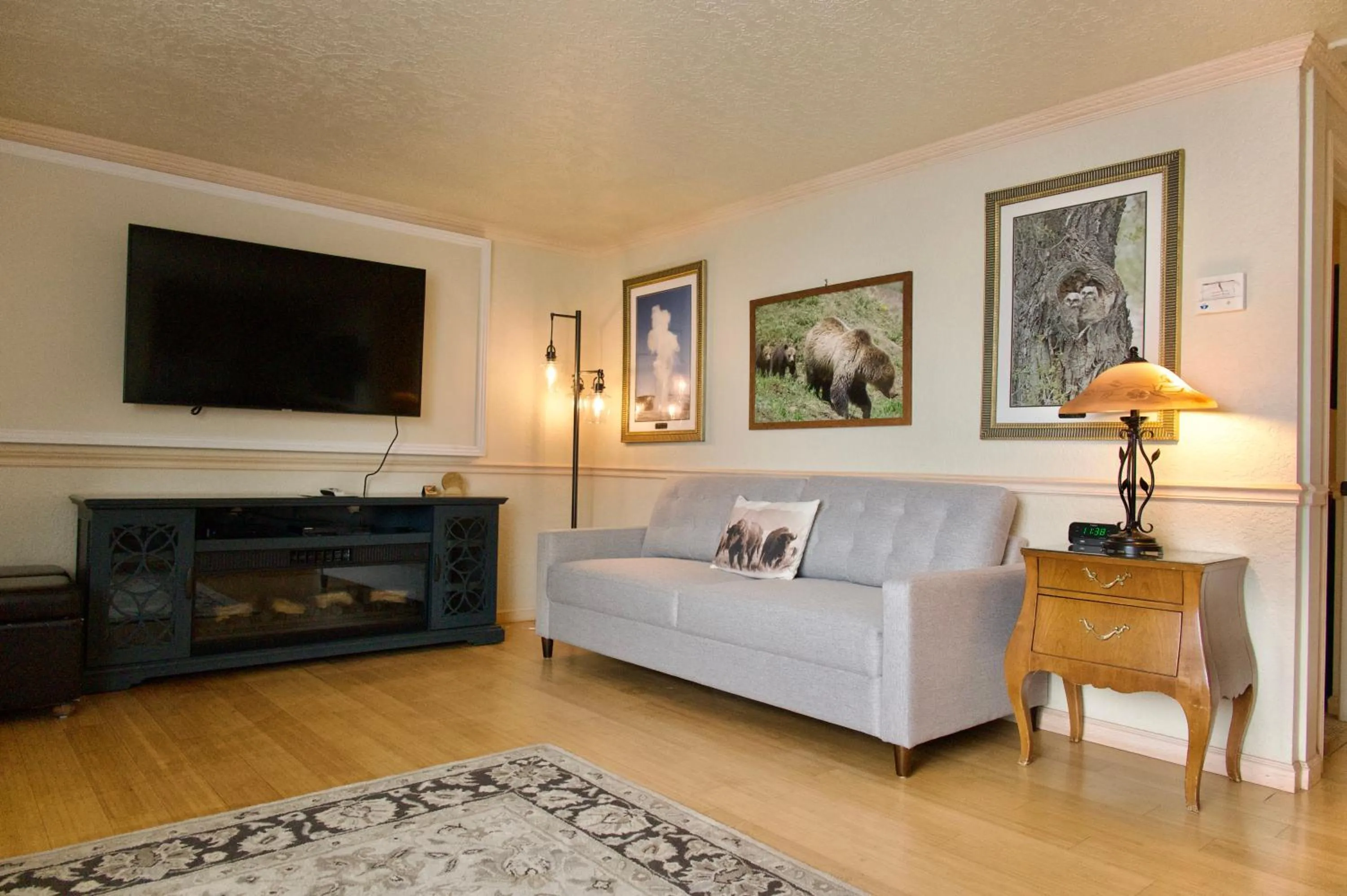 Yellowstone Gateway Inn