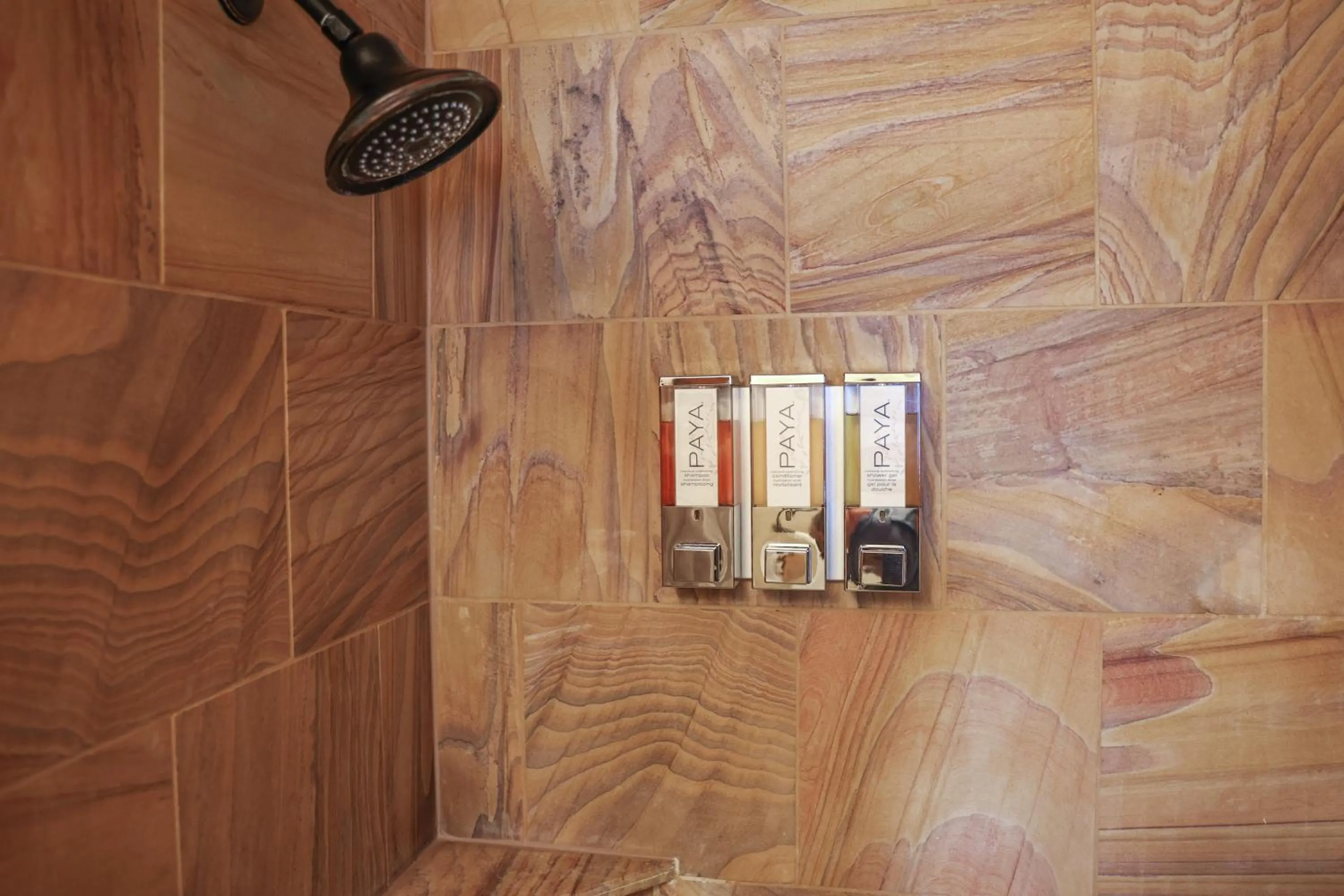 Yellowstone Gateway Inn