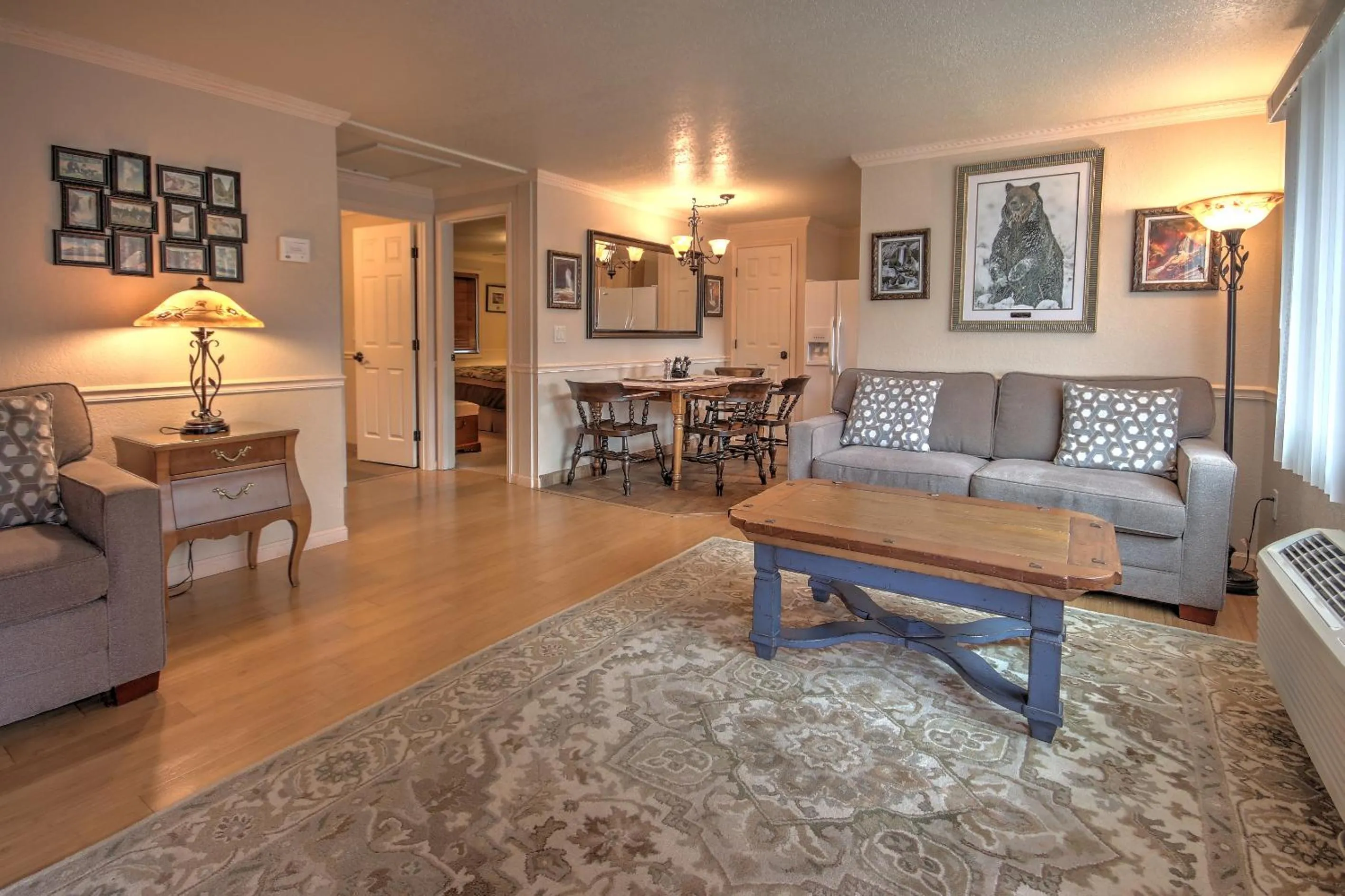 Yellowstone Gateway Inn