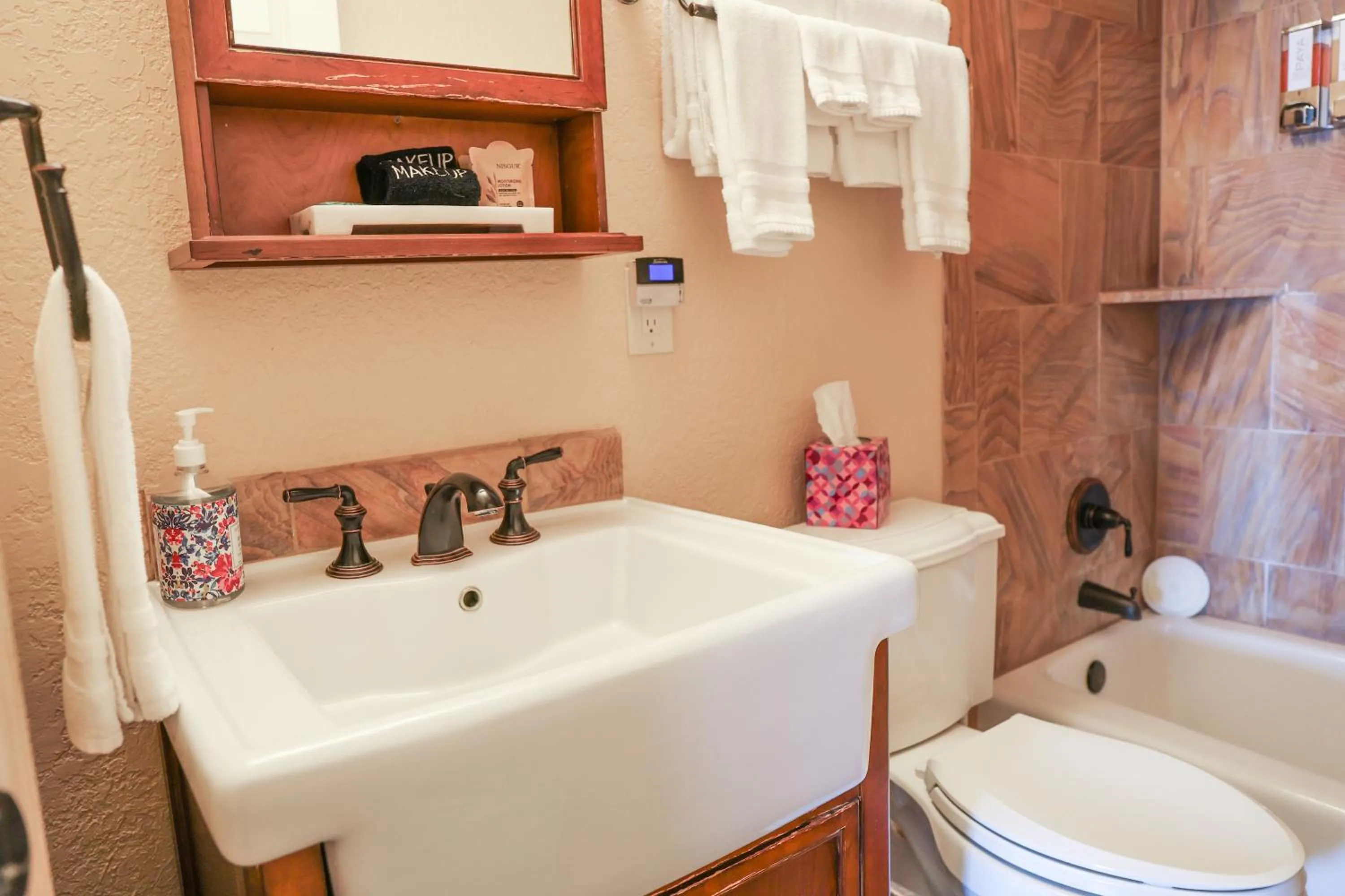 Yellowstone Gateway Inn