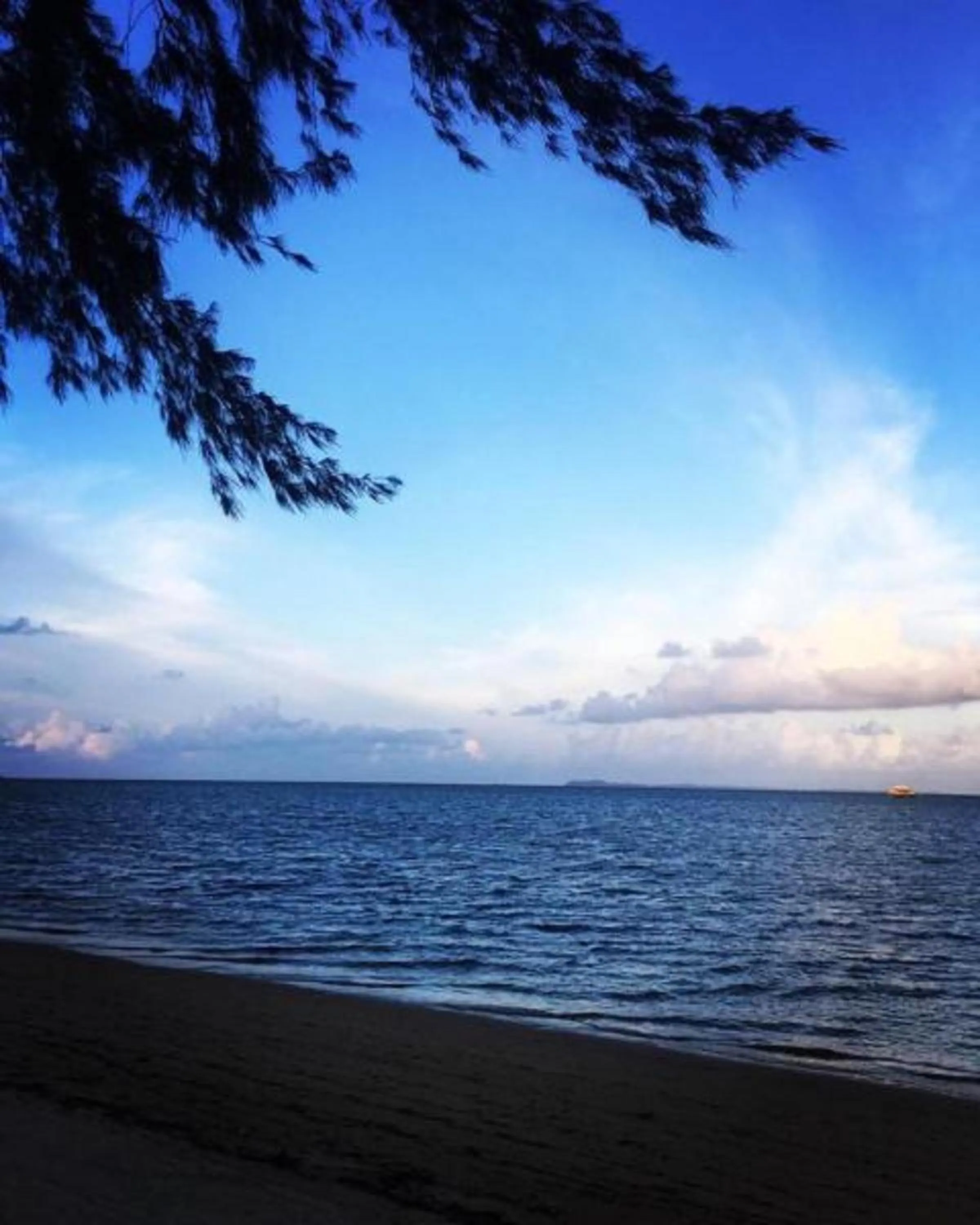 Beach in marjoly beach resort
