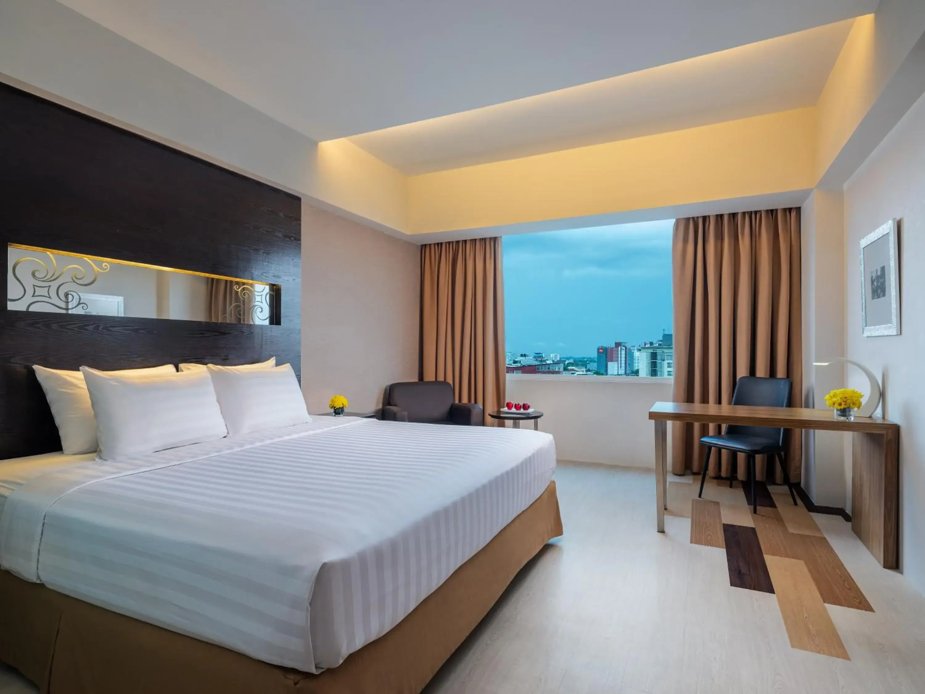 Deluxe Double or Twin Room in Aston Makassar Hotel & Convention Center Deluxe Double or Twin Room in Aston Makassar Hotel & Convention Center