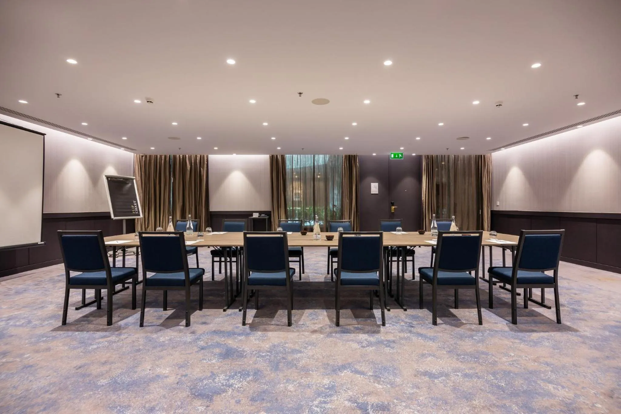 Meeting/conference room in InterContinental Lisbon by IHG