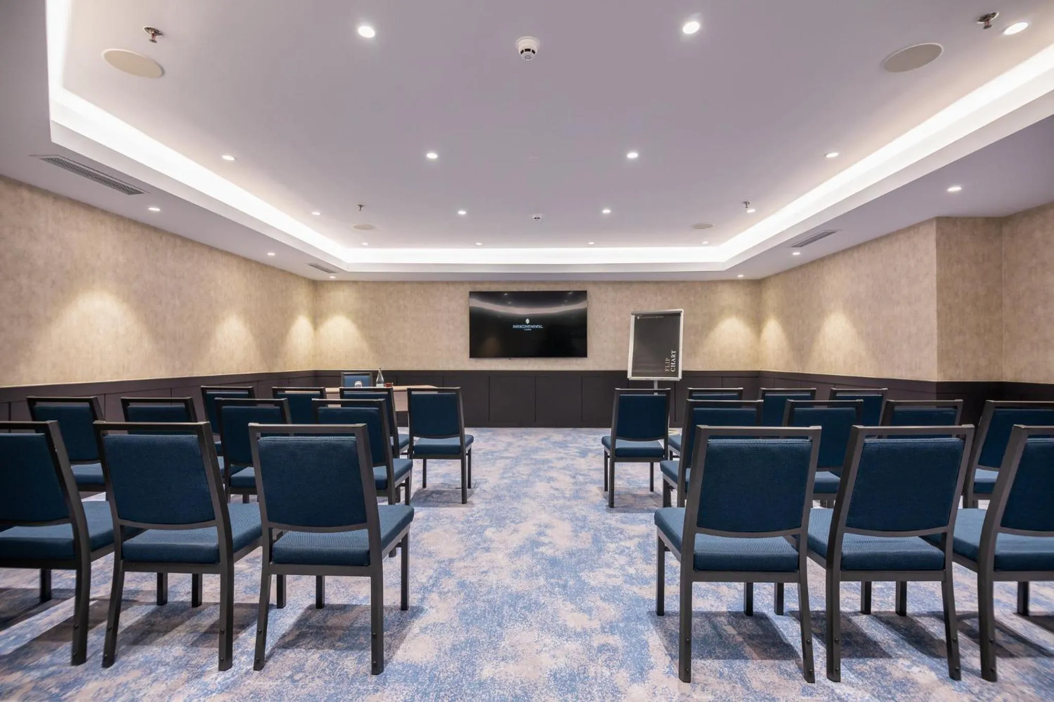 Meeting/conference room in InterContinental Lisbon by IHG