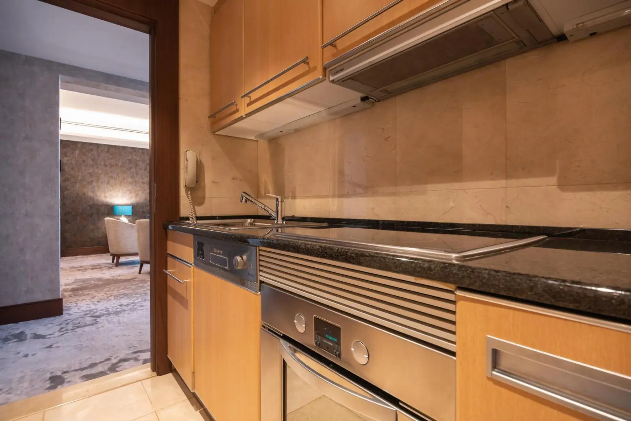 Photo of the whole room in InterContinental Lisbon by IHG Photo of the whole room in InterContinental Lisbon by IHG