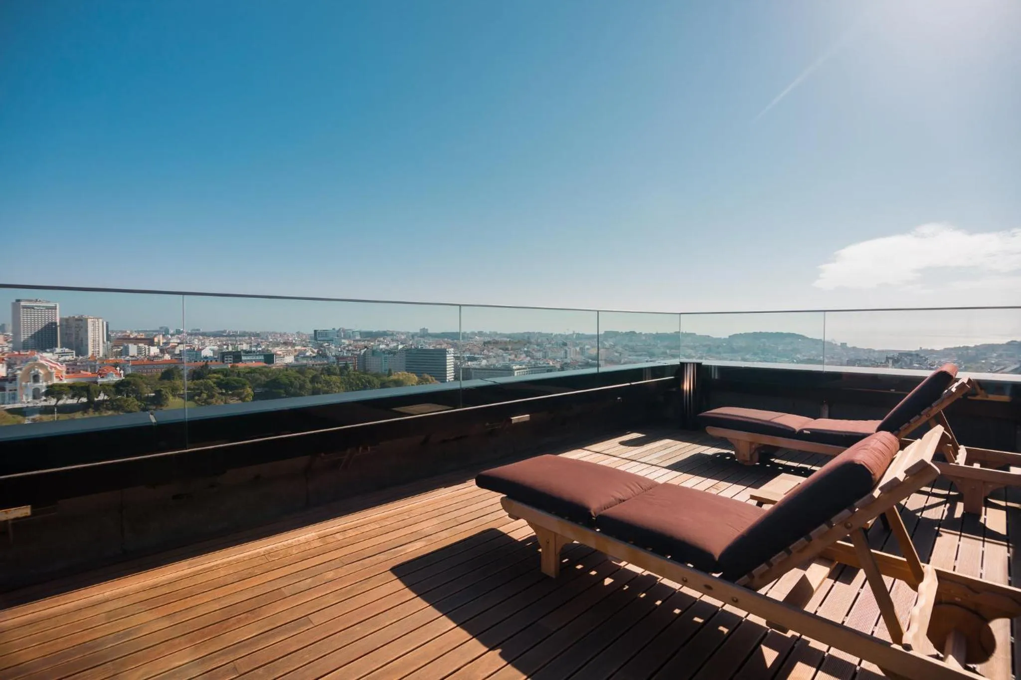 Photo of the whole room in InterContinental Lisbon by IHG