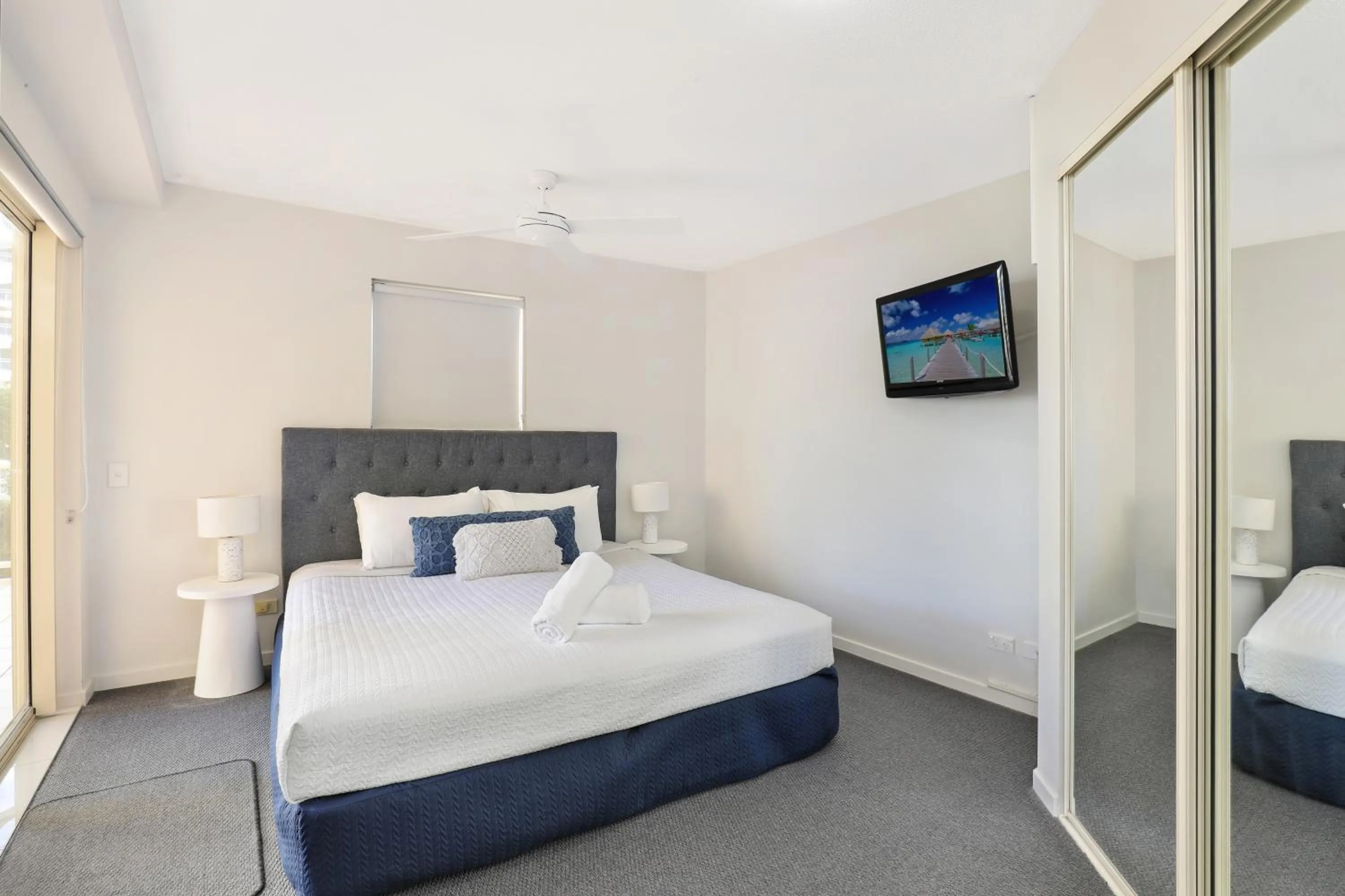 Hot Tub, Bed in Riviere on Golden Beach