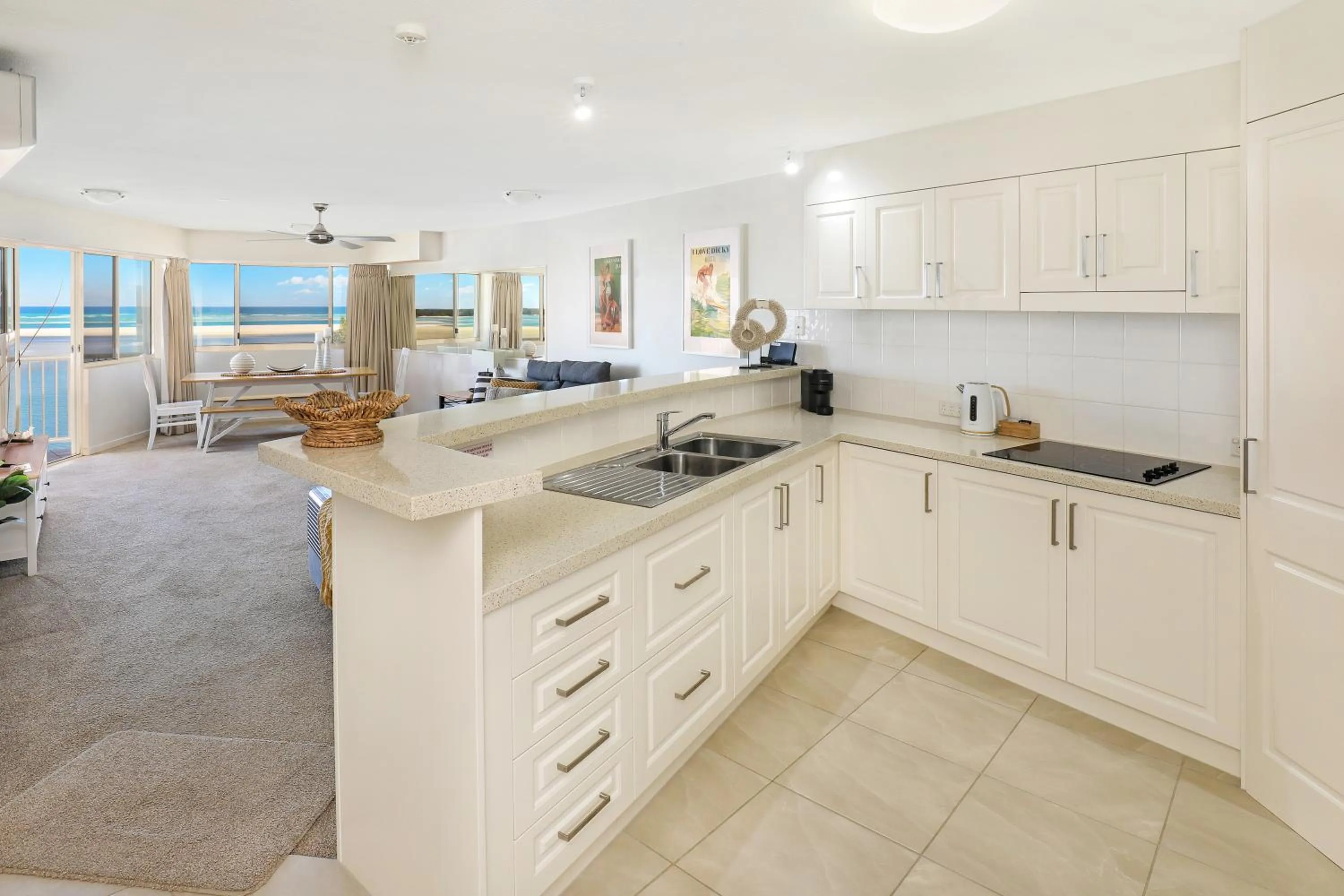 Coffee/tea facilities in Riviere on Golden Beach