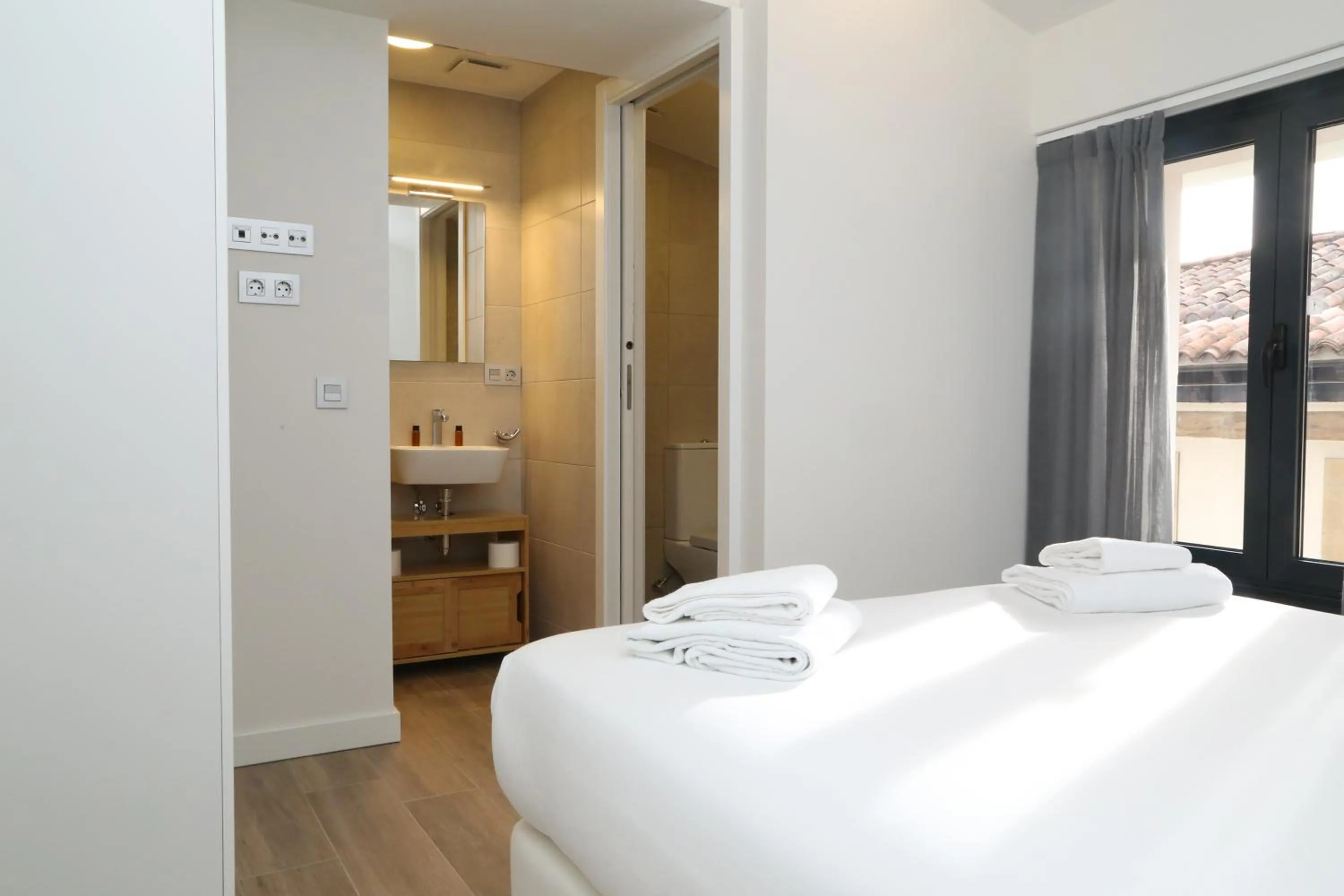 Bed in Viviendas Oviedo Catedral