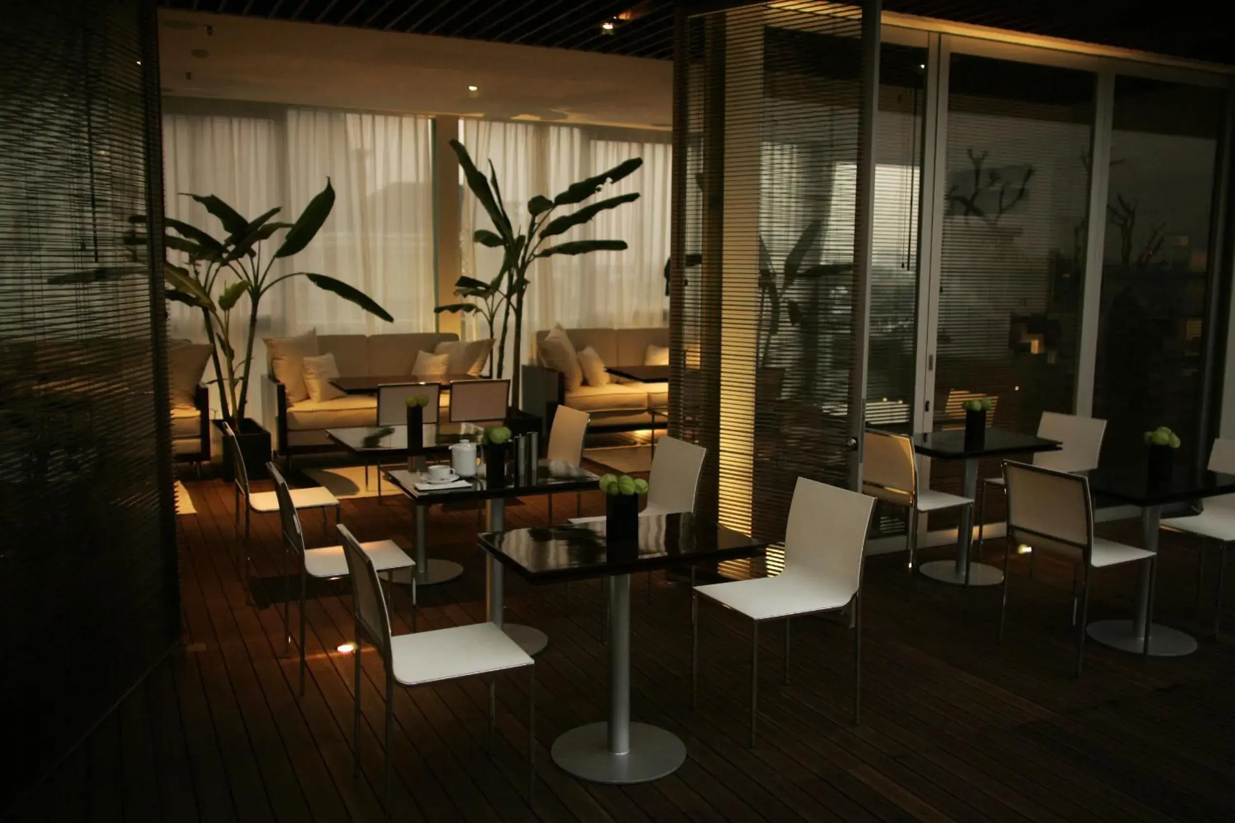 Restaurant/places to eat in Kemang Icon Restaurant/places to eat in Kemang Icon