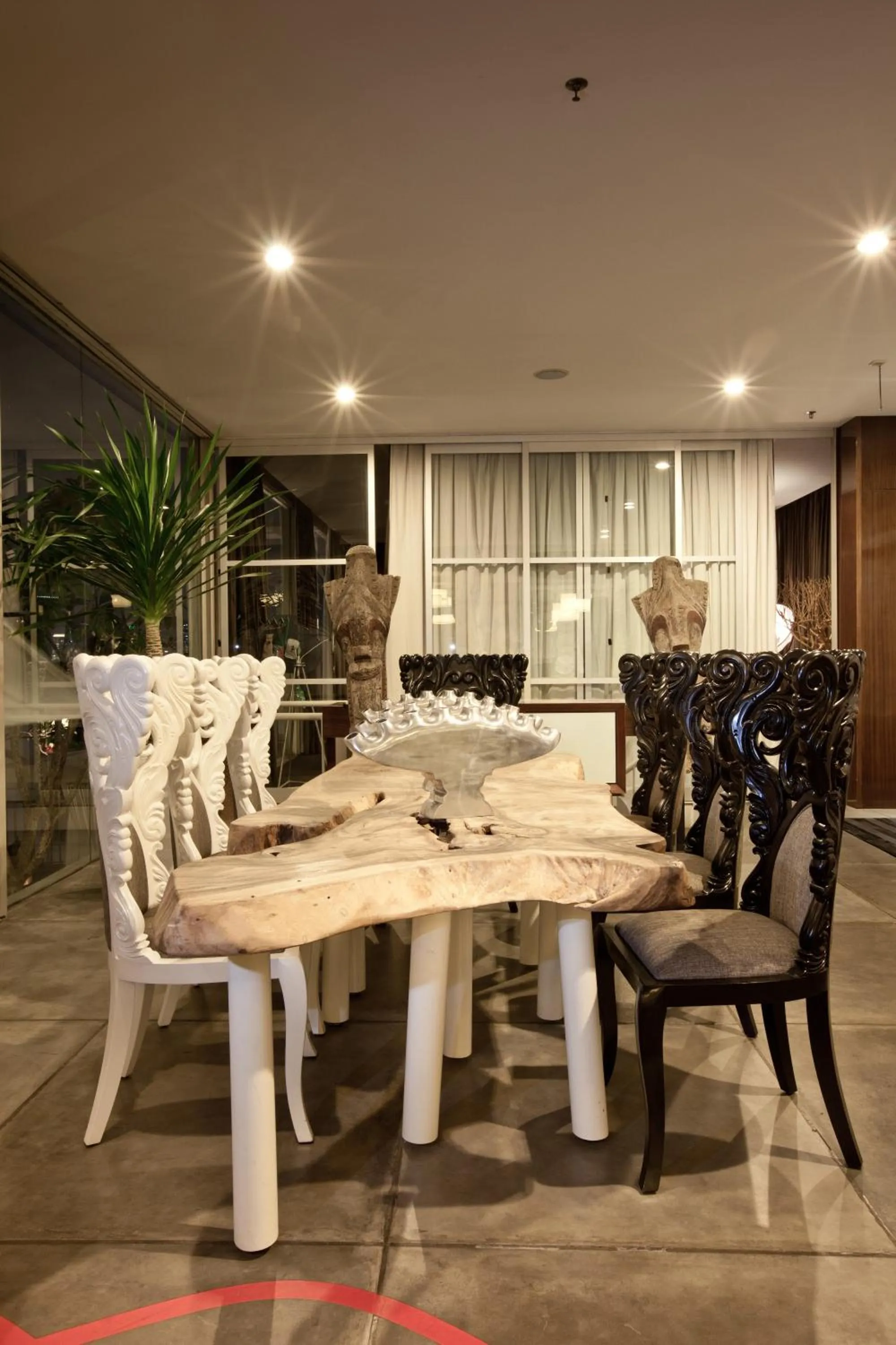 Dining area in Kemang Icon