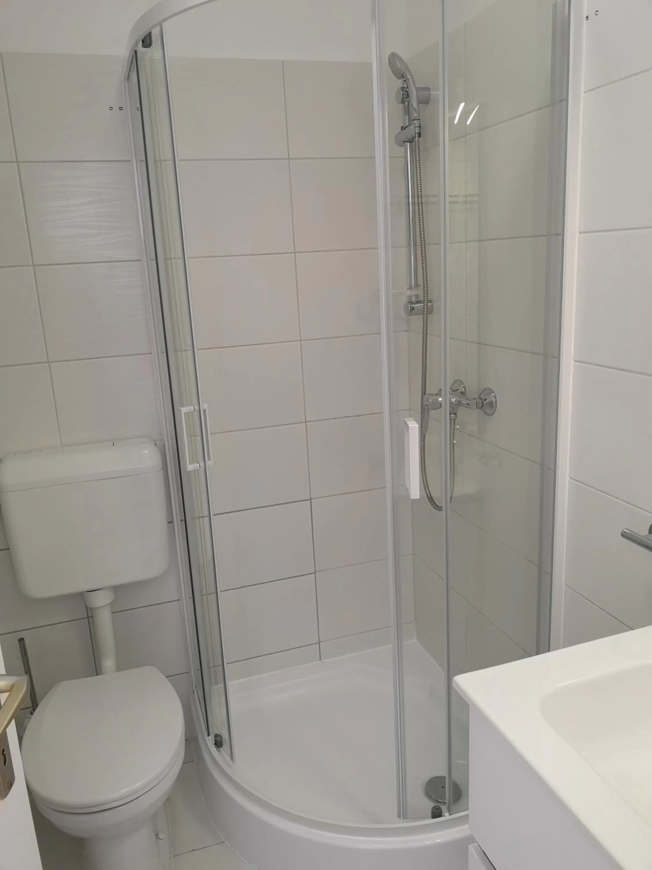 Shower in Apartman Kaszás Garden